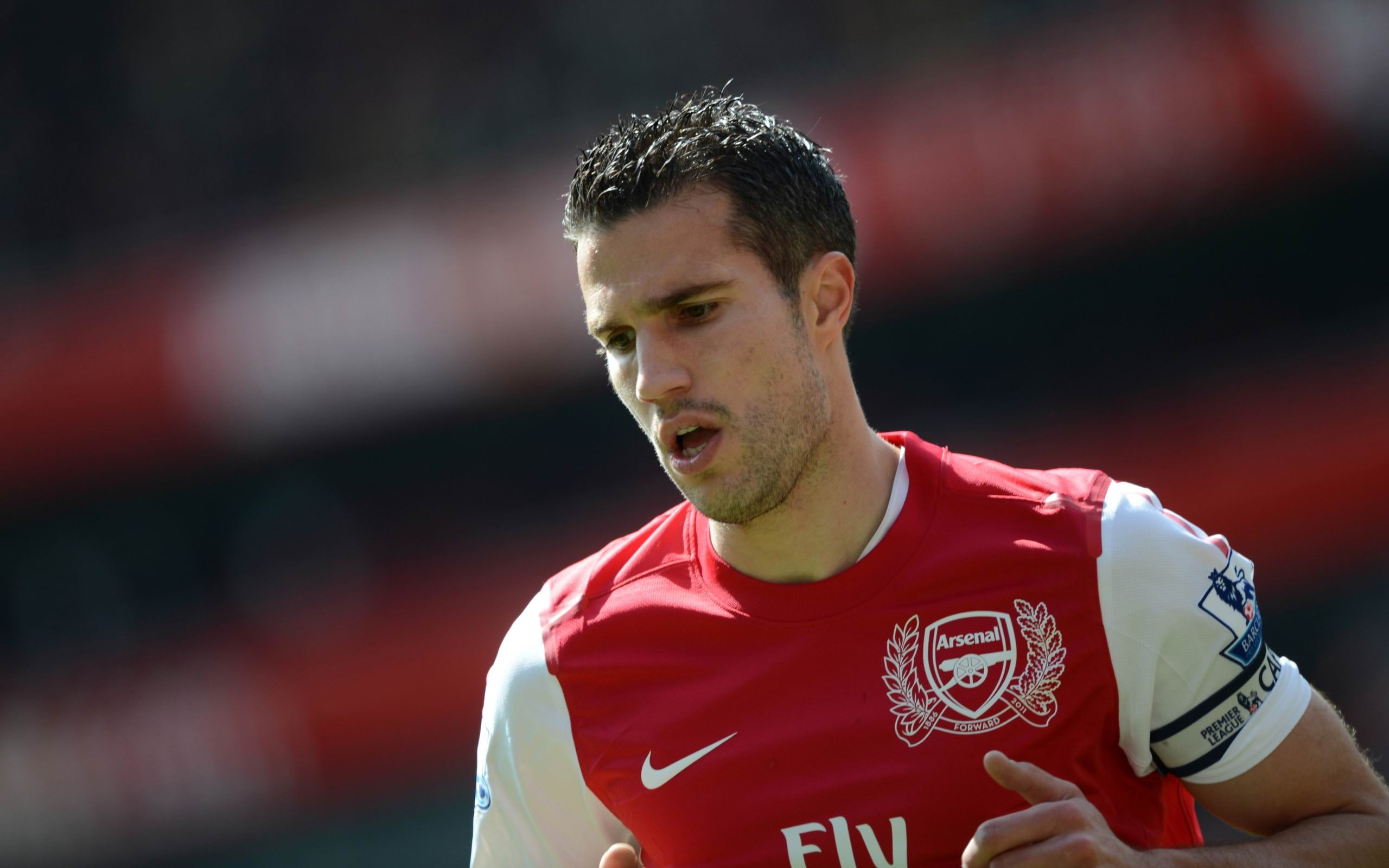 s, focus on foreground, young men, athlete, looking at camera, arsenal, red, sportsman, one person, nike, effort, competition, emirates, match - sport, HD Wallpaper