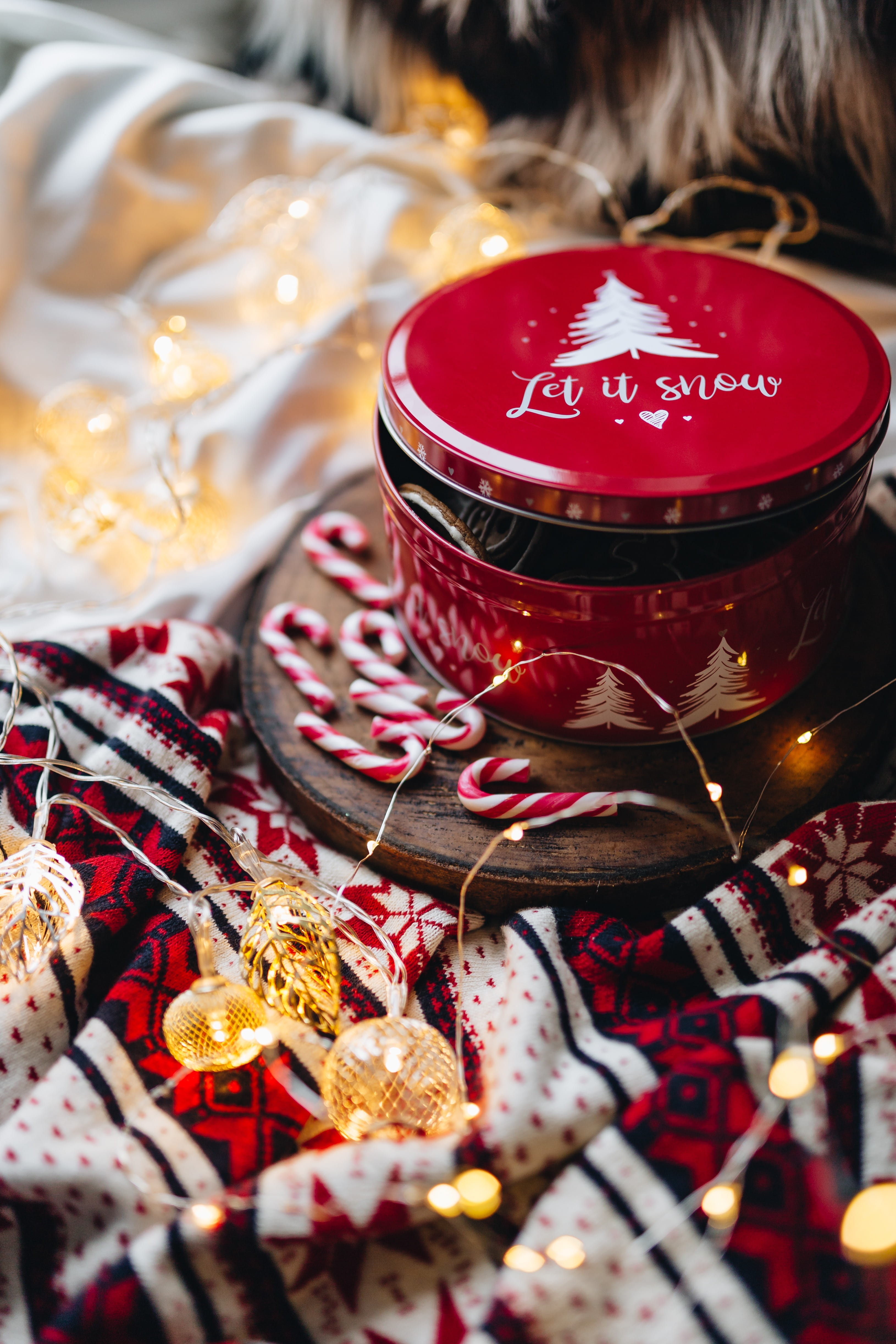 cookie, indoors, christmas decoration, red, xmas, close-up, sweet, dessert, christmas, ornament, no people, temptation, festive, 4K, december, decoration, Phone HD Wallpaper