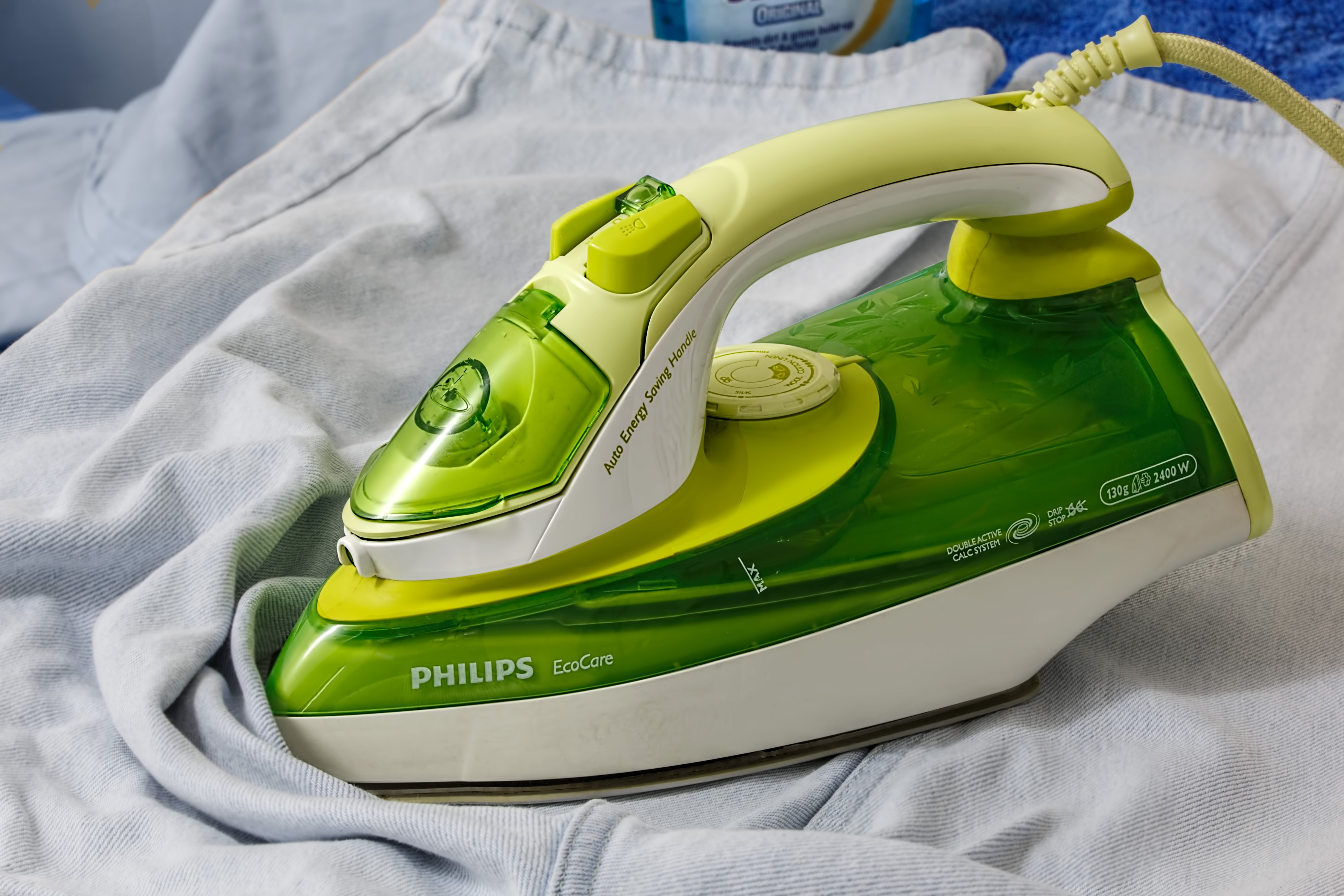day, green, no people, linen, sheet, cleaning, washing, steam, clothing, domestic Life, ironing, small appliances, green color, clean, furniture, appliance, HD Wallpaper