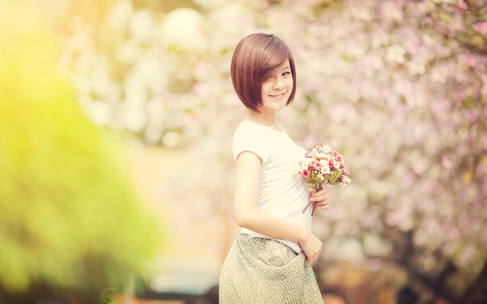 outdoors, romance, wedding, people, standing, beauty, bouquet, japanese Ethnicity, spring, cute, bride, family, women, focus on foreground, females, tree, HD Wallpaper