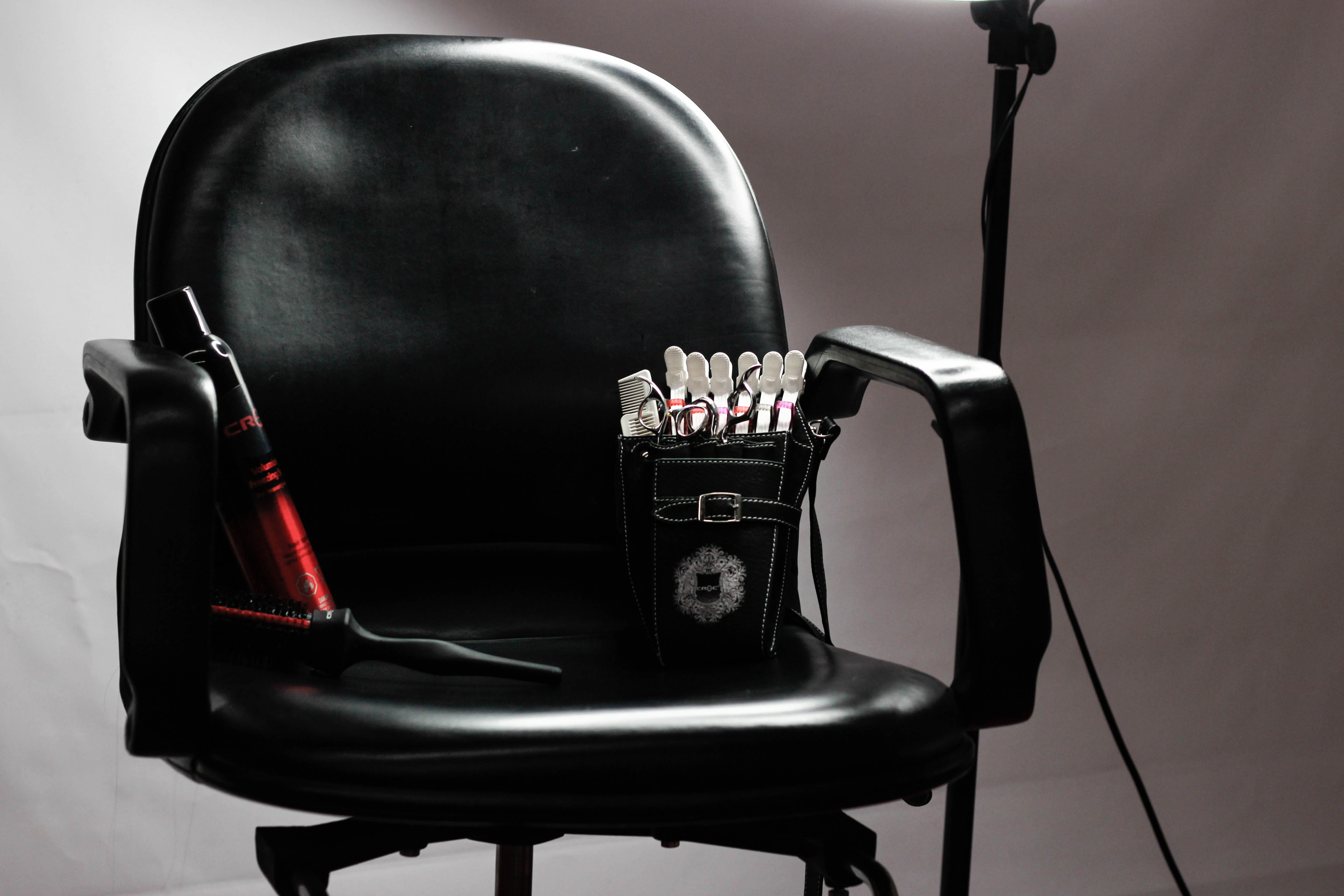 home interior, croc hair tools, table, technology, seat, relaxation, studio shot, 4K, music, clips, close-up, salon chair, indoors, hair studio, chair, HD Wallpaper