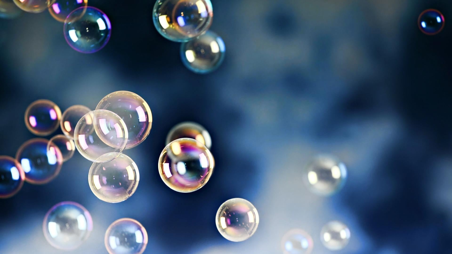 close-up, focus on foreground, sphere, shape, no people, selective focus, soap sud, multi colored, vulnerability, blue, fragility, mid-air, transparent, HD Wallpaper