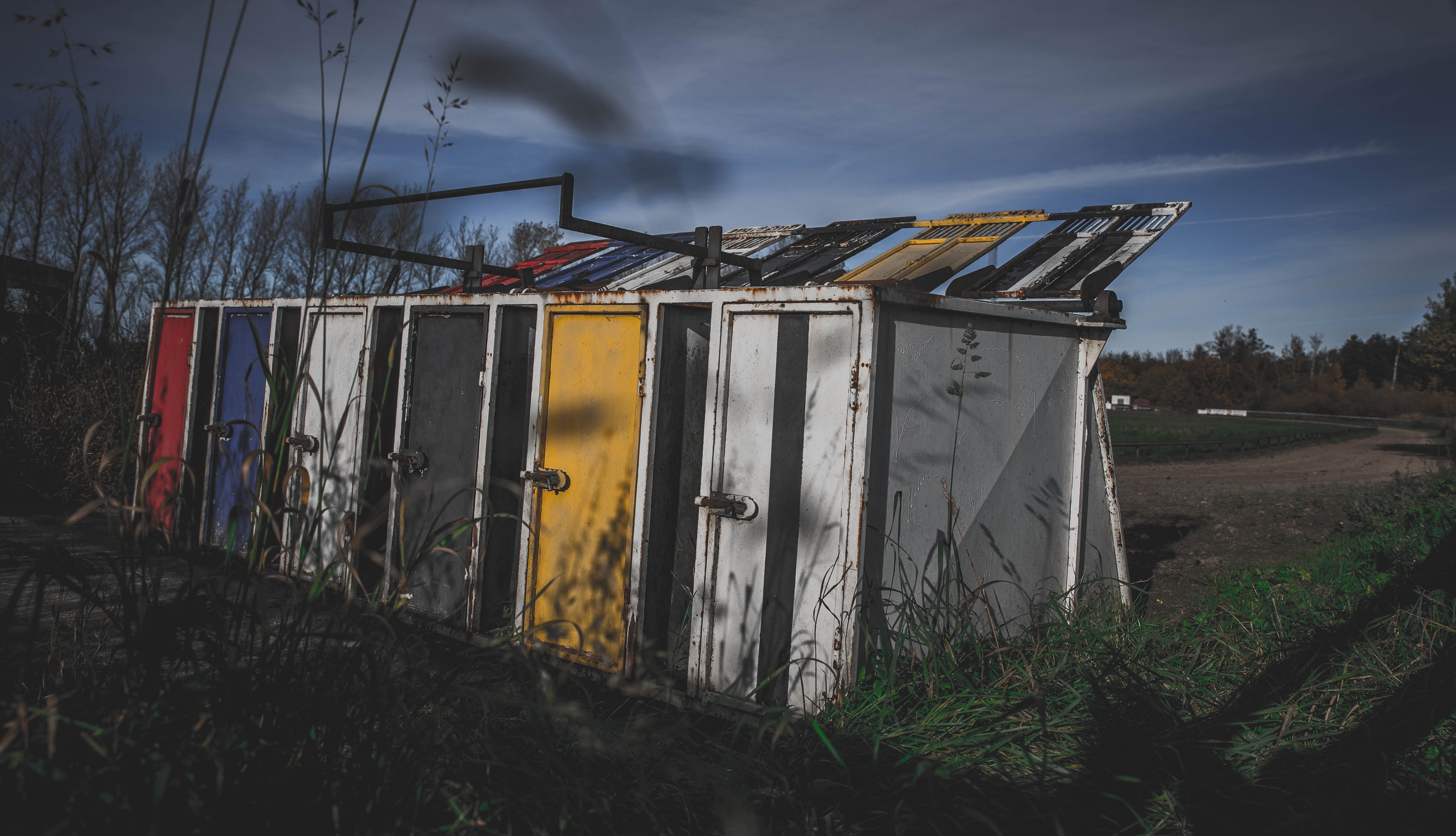 built structure, sky, nature, tree, old, abandoned, day, land, deterioration, architecture, outdoors, plant, cloud - sky, obsolete, Chill Out, run-down, HD Wallpaper