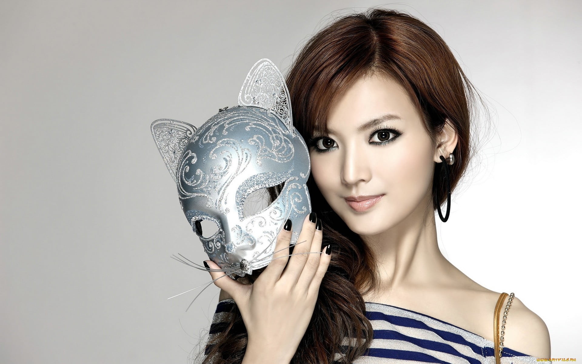 disguise, striped clothing, venetian masks, looking at camera, young women, Asian, portrait, adult, brown hair, beauty, holding, young adult, mask, brunette, HD Wallpaper