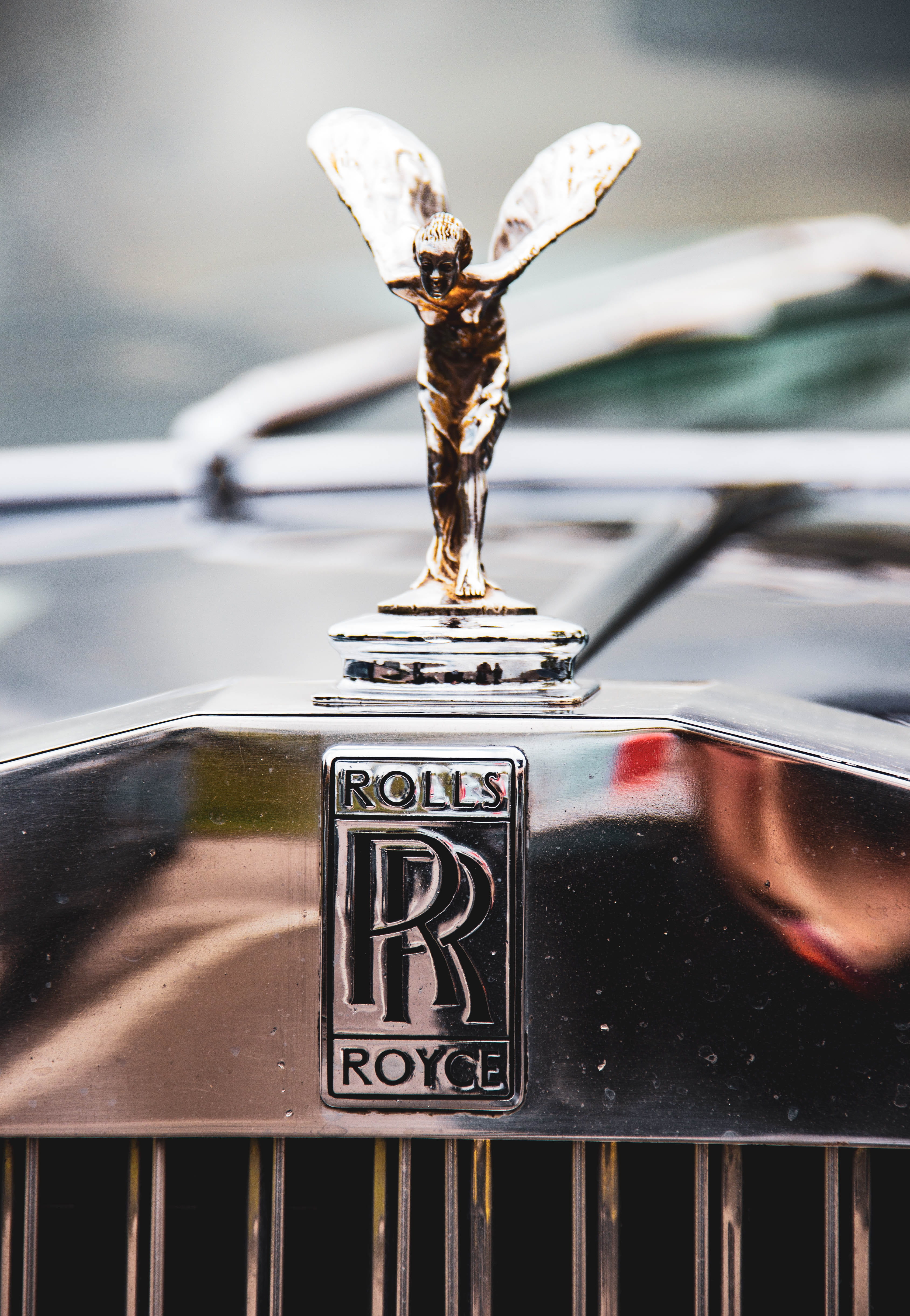 ectasy, of, focus on foreground, spirit, no people, royce, rolls, outdoors, transportation, grille, motor vehicle, droplet, water, symbol, western script, Phone HD Wallpaper