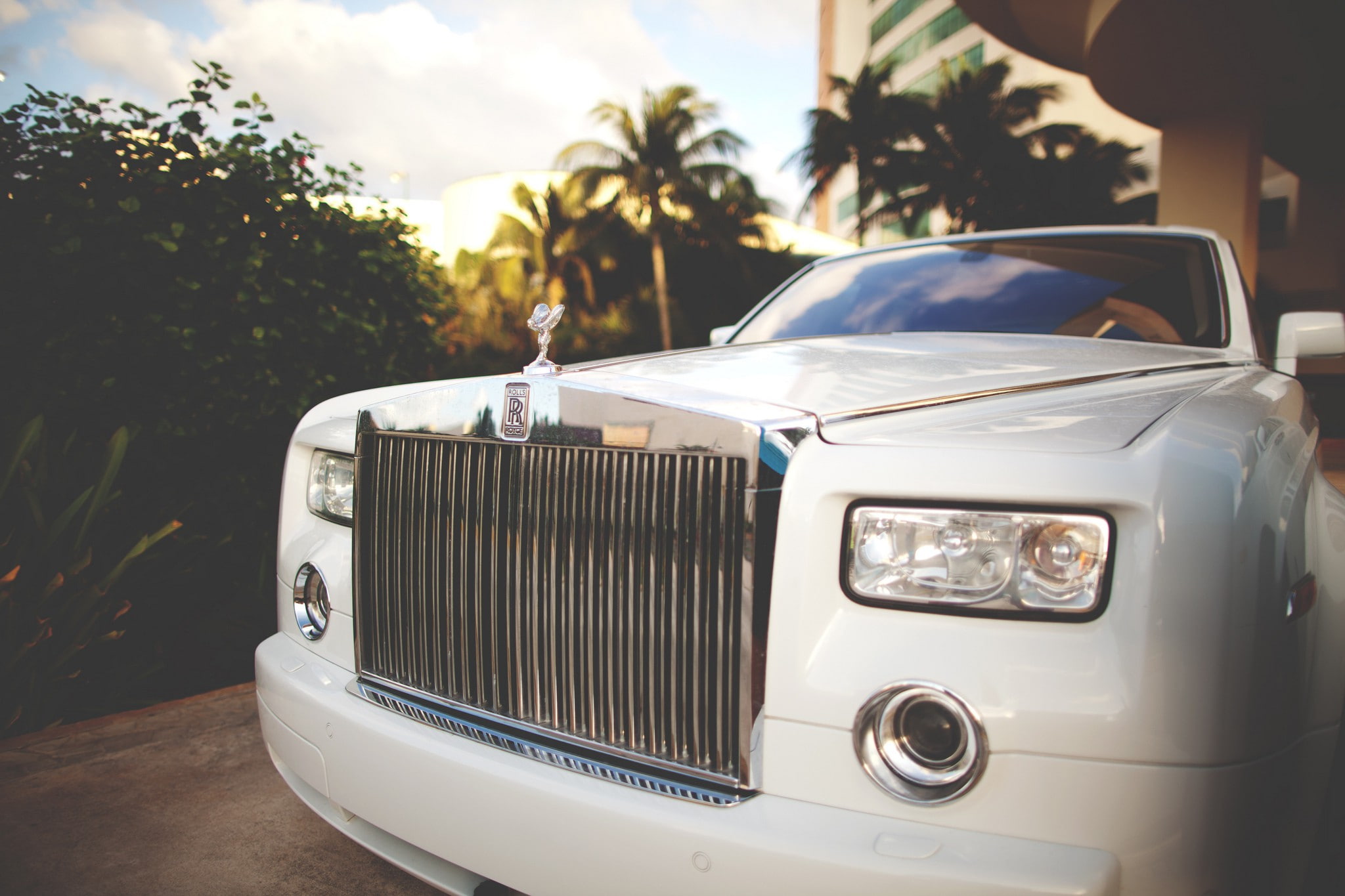 palm, rolls royce, royce, car, exotic, white, phantom, luxury, 1080P, front, rolls, HD Wallpaper
