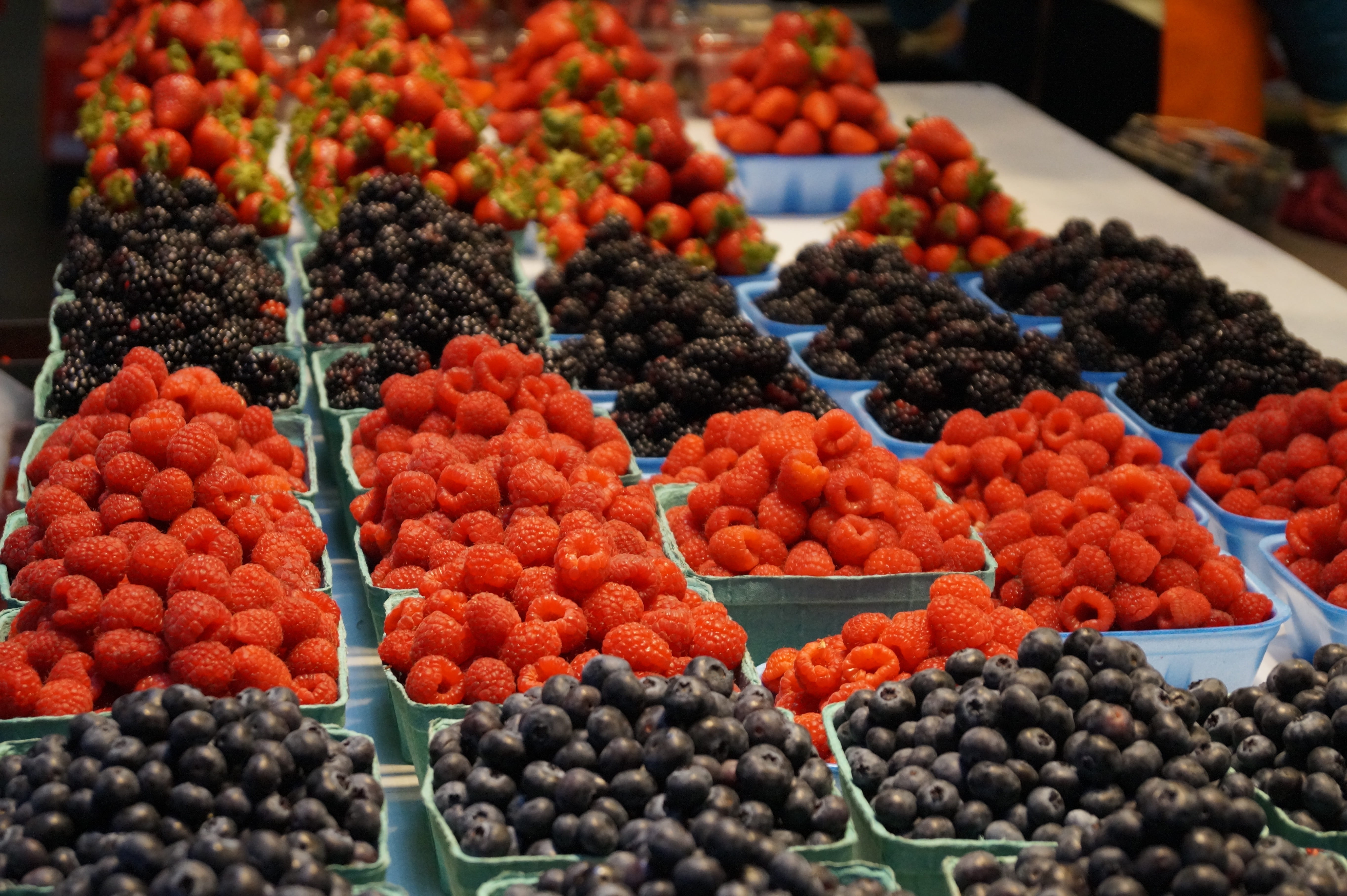 variation, berry, order, large group of objects, fruit, food and drink, products, blackberry - fruit, wellbeing, healthy eating, freshness, healthy, for sale, HD Wallpaper