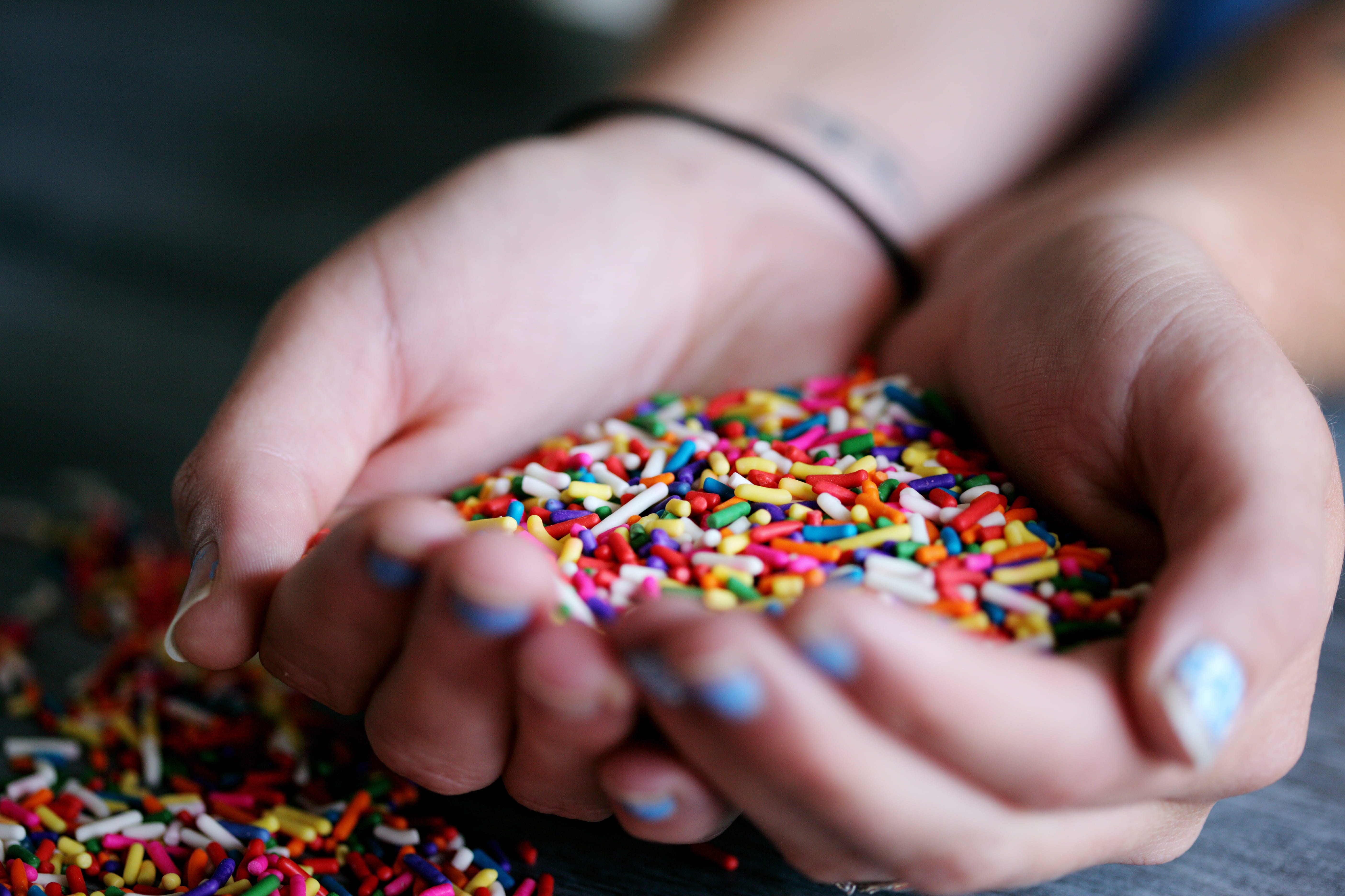 rainbow, temptation, colour, delicious, confection, unhealthy eating, lgbt, rainbow colors, food and drink, fun, selective focus, hands cupped, holding, HD Wallpaper