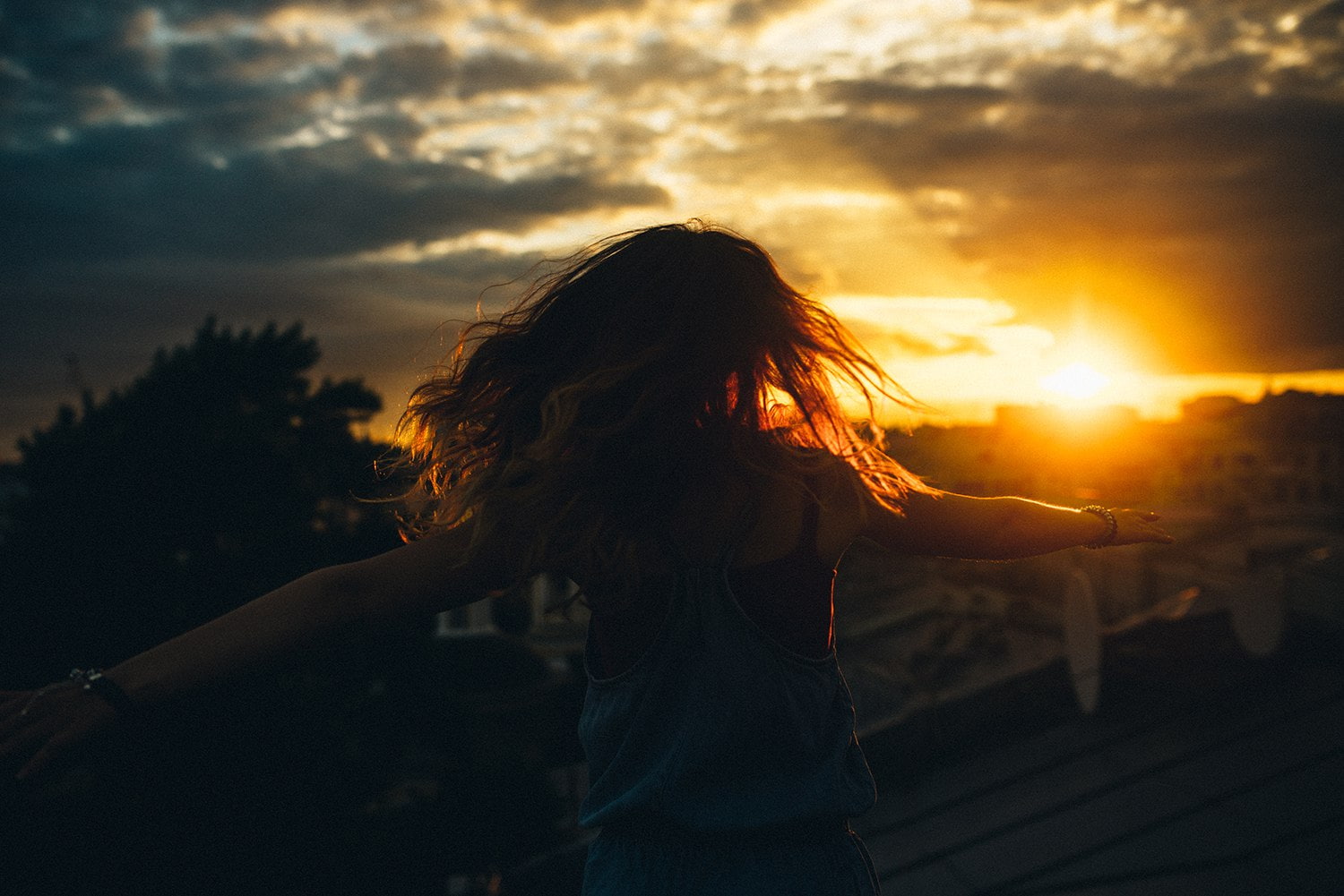 women outdoors, headshot, real people, sun rays, long hair, lens flare, lifestyles, women, leisure activity, sky, one person, tousled hair, hair, adult, HD Wallpaper