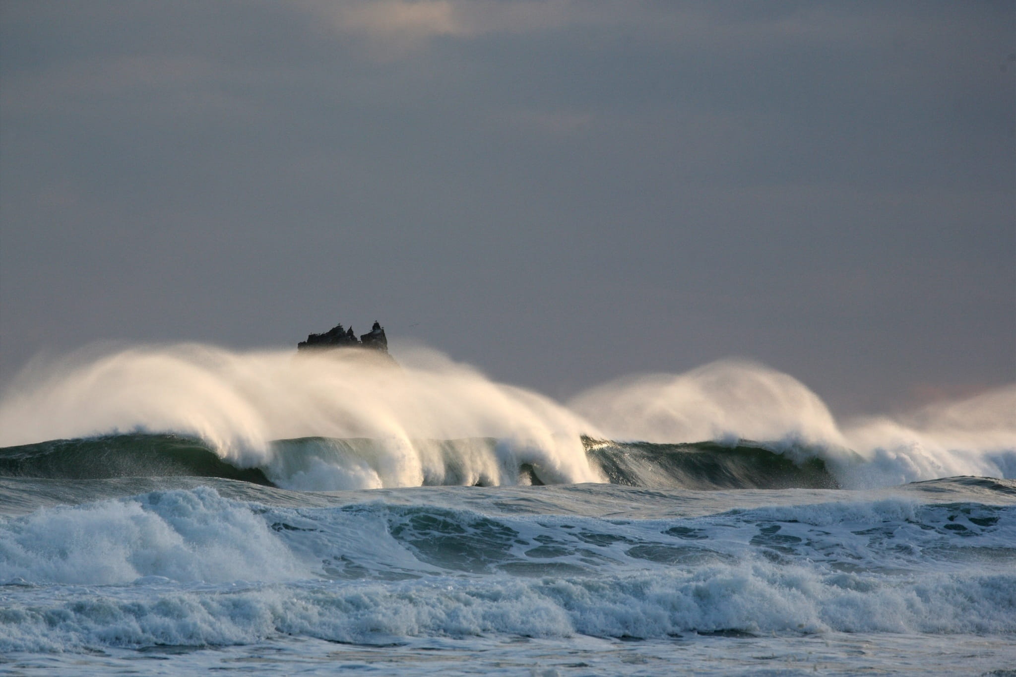 1080P, beauty in nature, surf, sea, beach, sunset, flowing water, the onslaught, evening, wind, seascape, scenics - nature, the pacific ocean, wave, power, HD Wallpaper