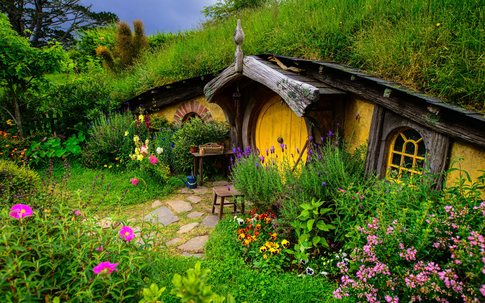 1080P, Nora, greens, hill, cottage, residential Building, non-Urban Scene, the Lord of the rings, cultures, old, flowers, beauty In Nature, idyllic, roof, HD Wallpaper