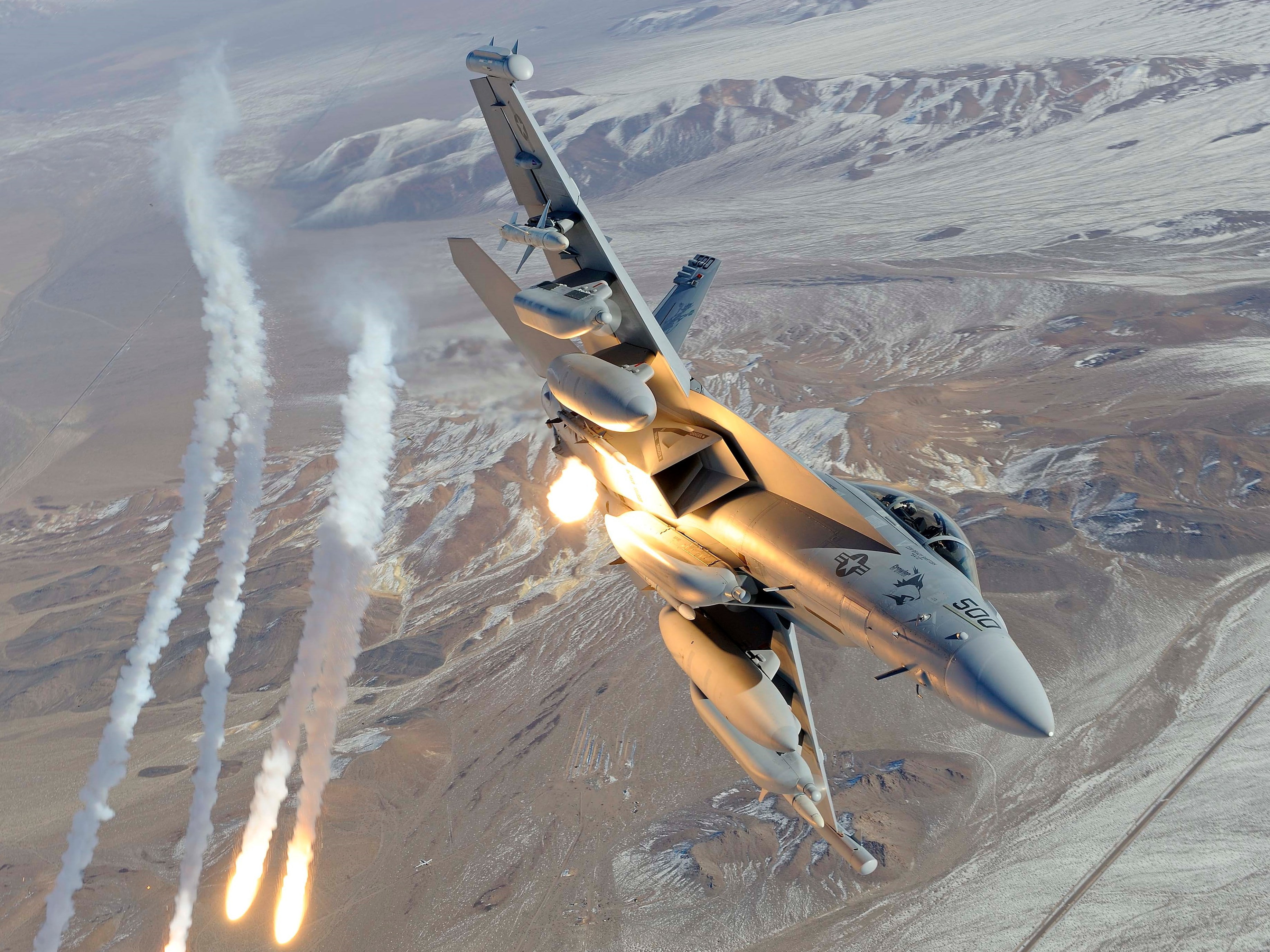 day, aircraft, warning sign, air vehicle, environment, mode of transportation, technology, military training, air force, military, outdoors, surveillance, HD Wallpaper