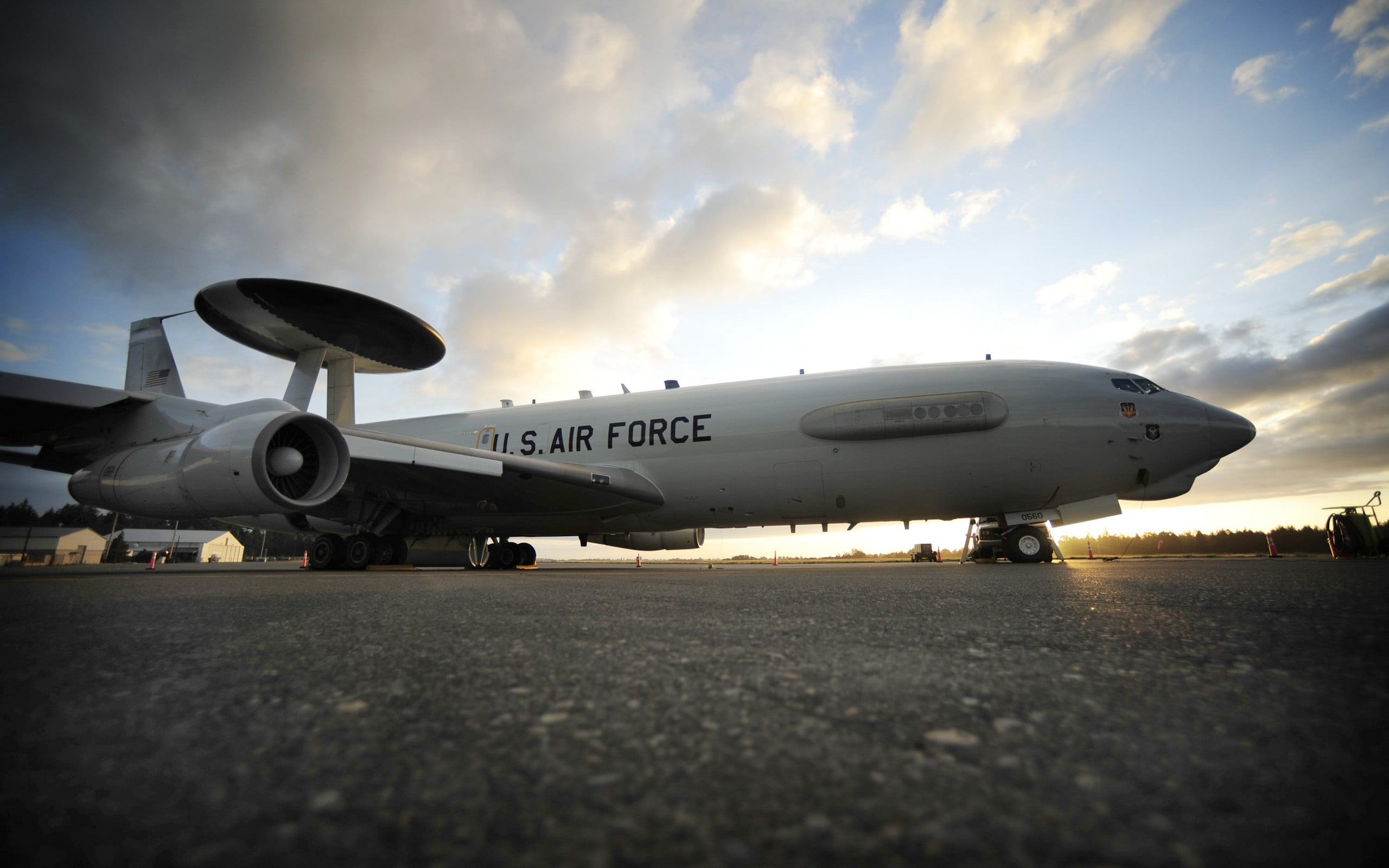 airport, journey, sunset, outdoors, air, military, s, stationary, side view, war, day, plane, E-3 Sentry, airport runway, aerospace industry, mode of transportation, HD Wallpaper