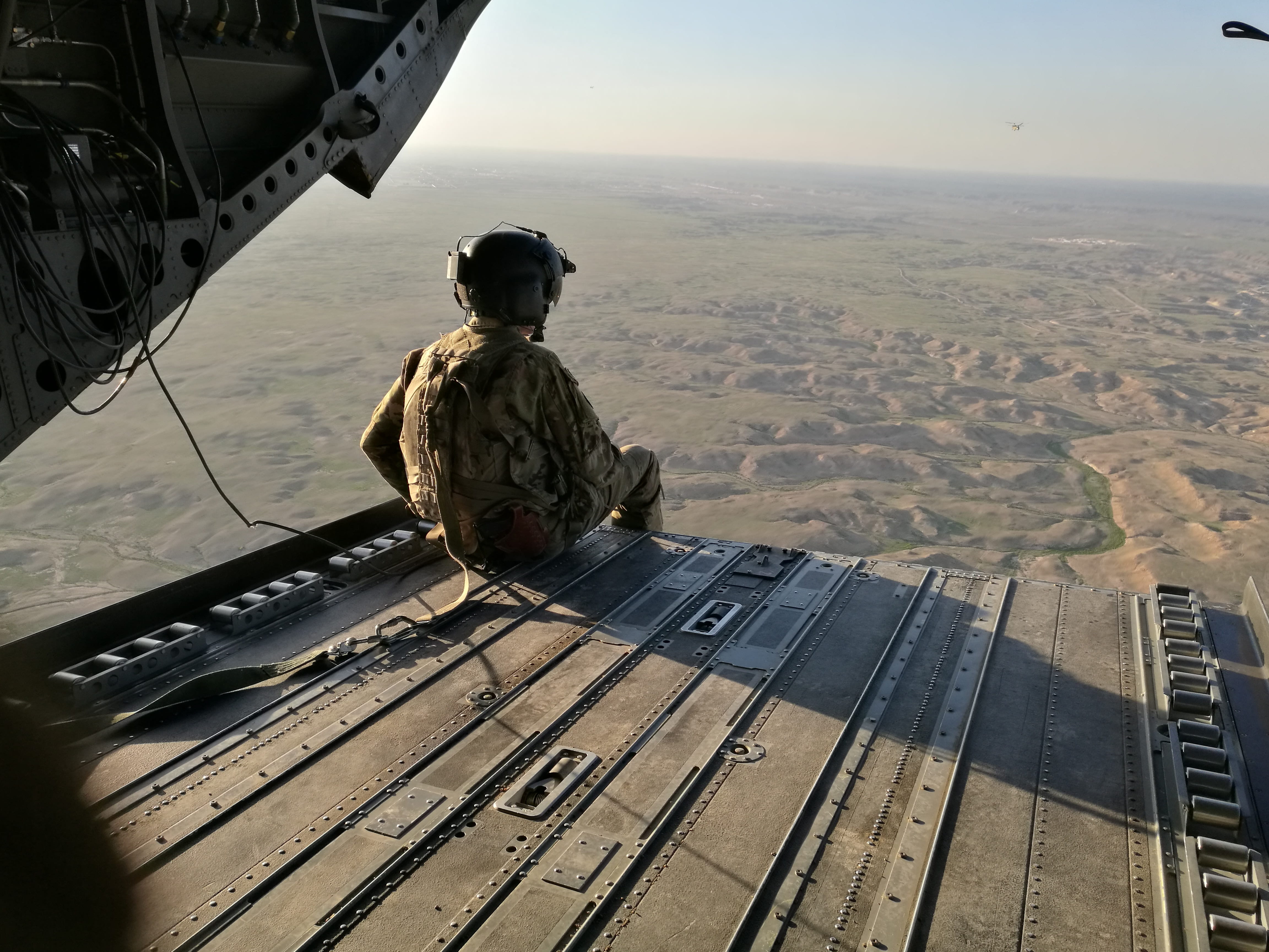 environment, outdoors, two people, looking at view, mid-air, beauty in nature, government, men, iraq, airplane, sitting, transportation, air vehicle, camouflage, HD Wallpaper