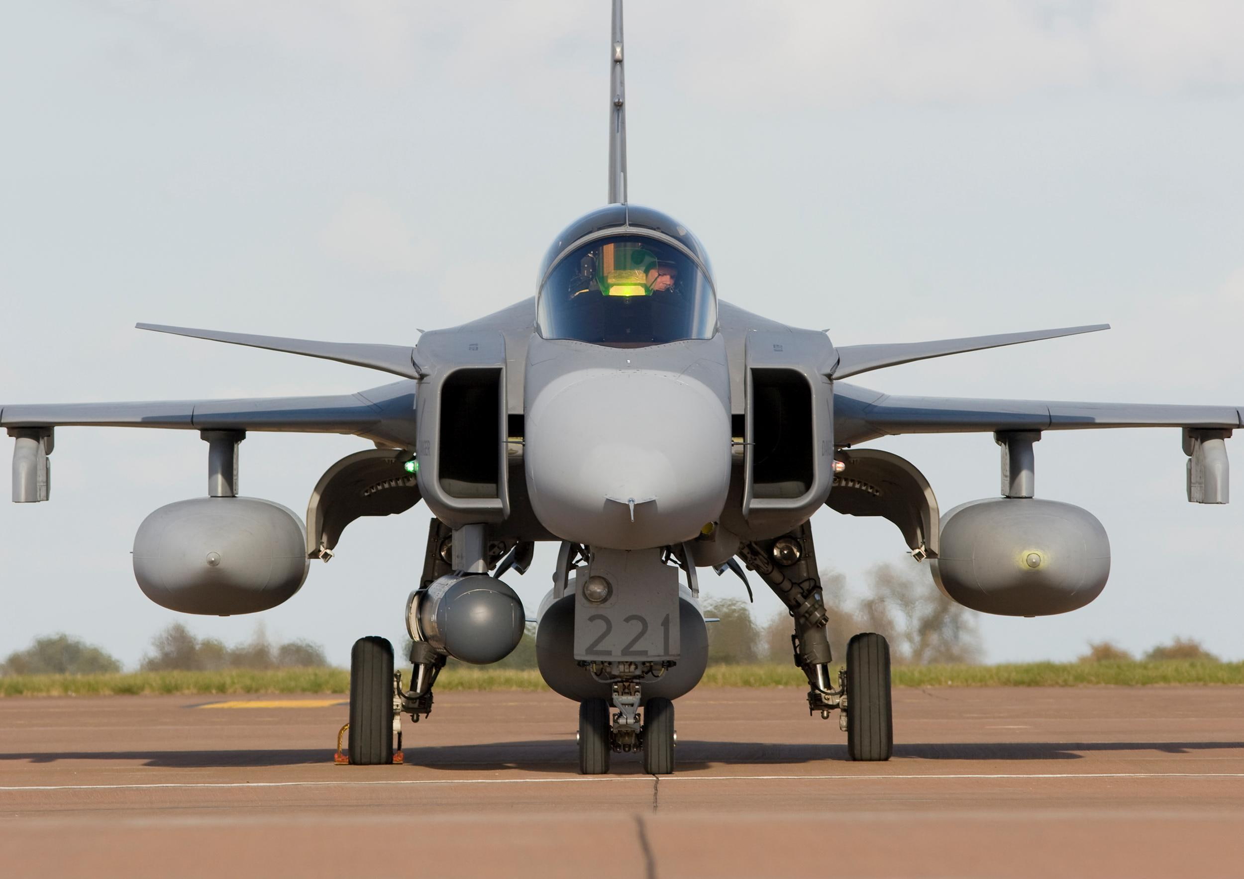 aircraft plane, nasty, 1080P, fighter, wing, gripen, military, missile, angle, force, saab, firepower, bomber, aircraft, plane, HD Wallpaper