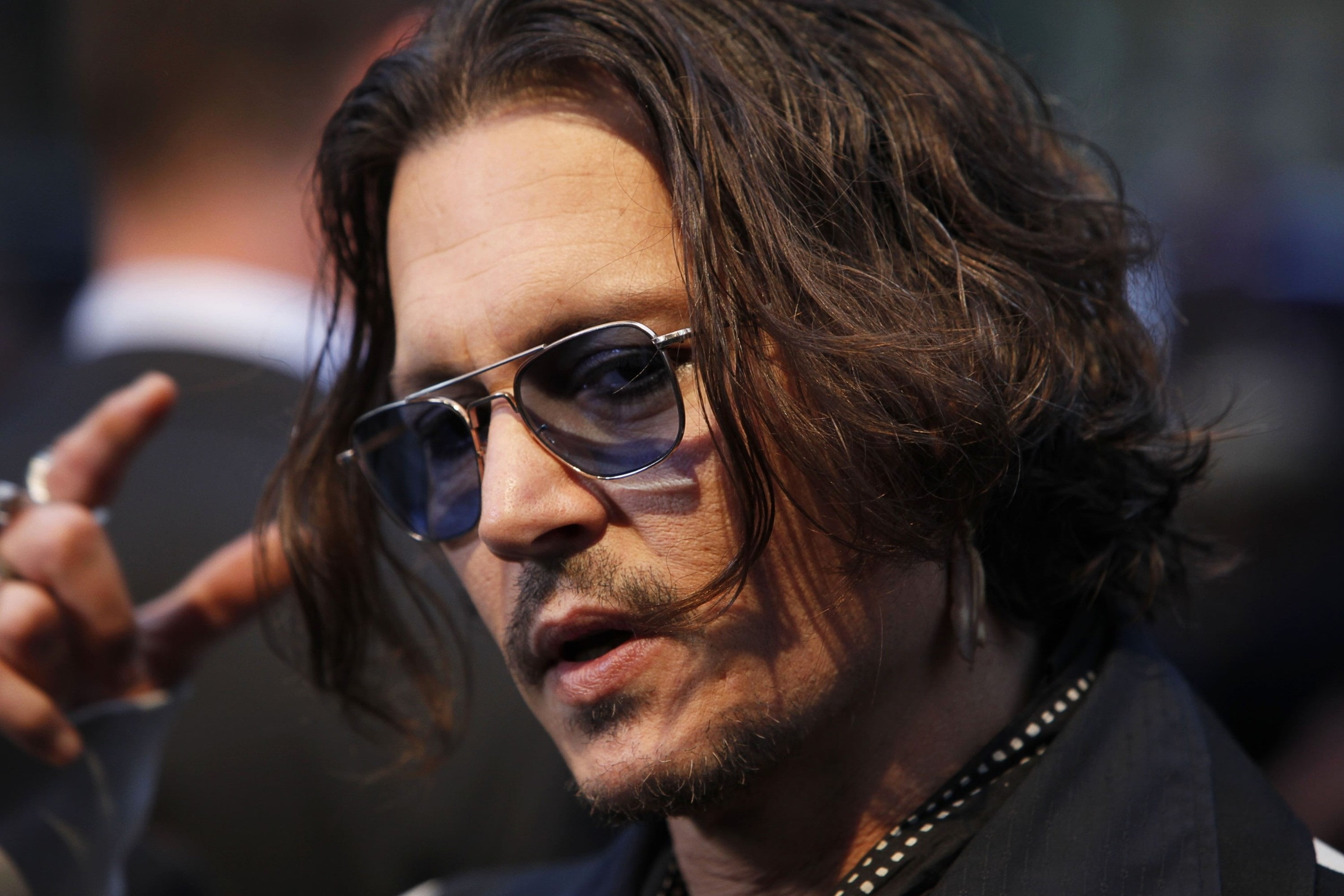 head And Shoulders, eyewear, male Beauty, actor, casual Clothing, copy Space, one Man Only, johnny, one Person, happiness, adults Only, johnny depp, incidental people, HD Wallpaper