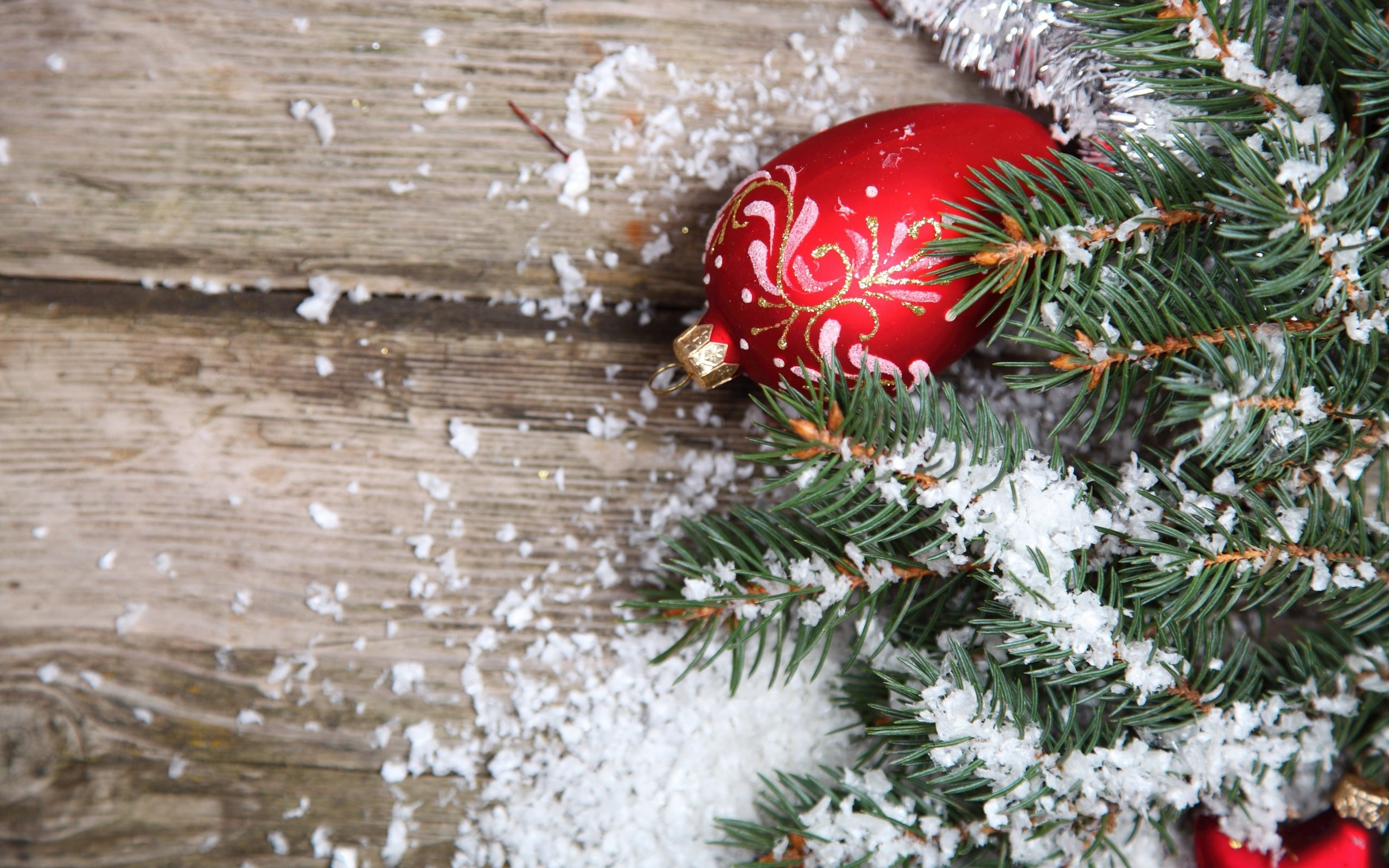 indoors, cold temperature, christmas, leaves, no people, red, christmas decoration, snow, Christmas ornaments , close-up, christmas ornament, holiday, wooden surface, HD Wallpaper