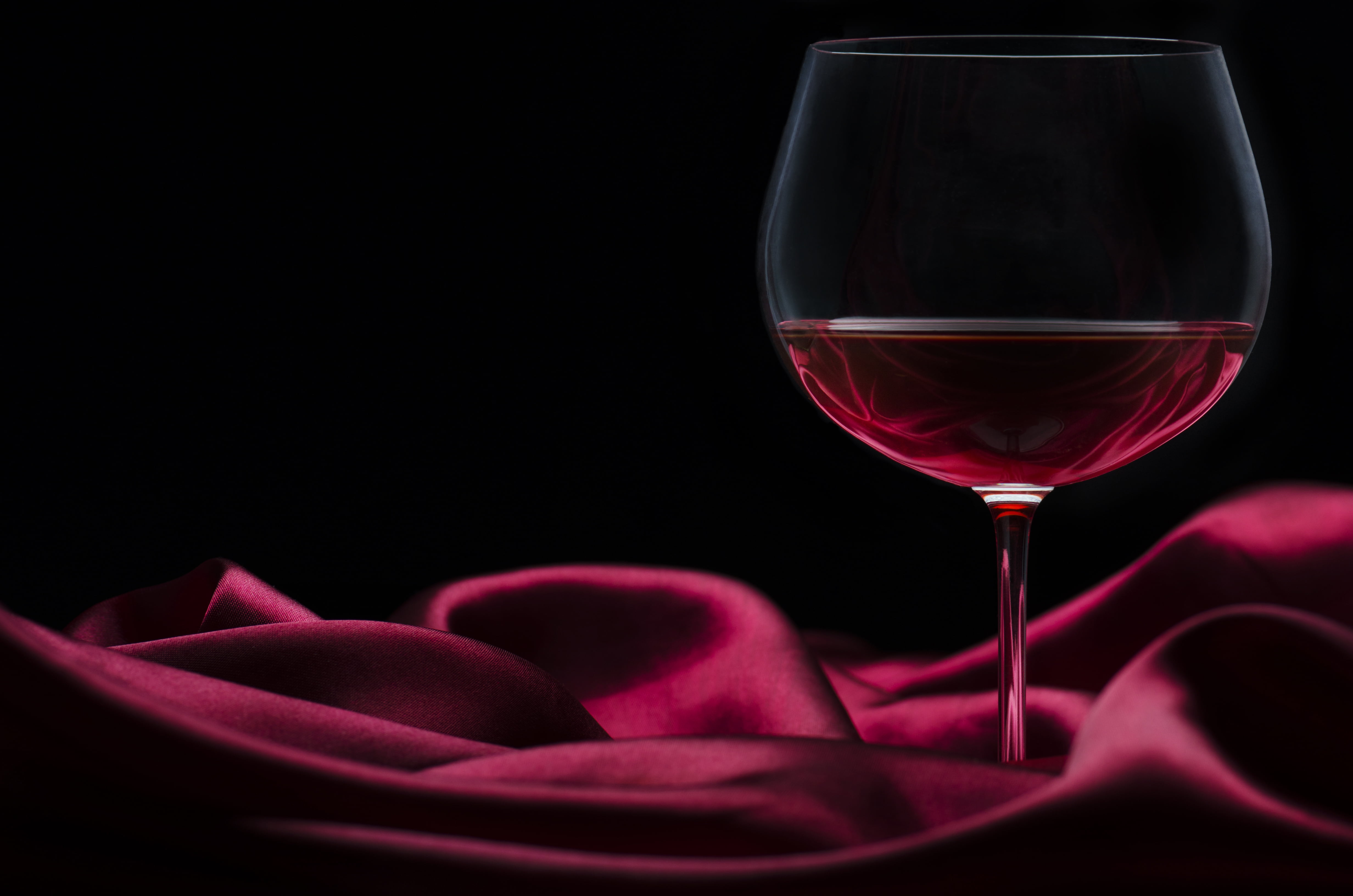 wineglass, footed, clear, glass, red, alcohol, refreshment, household equipment, no People, backgrounds, beauty in nature, celebration, rose wine, rose, HD Wallpaper