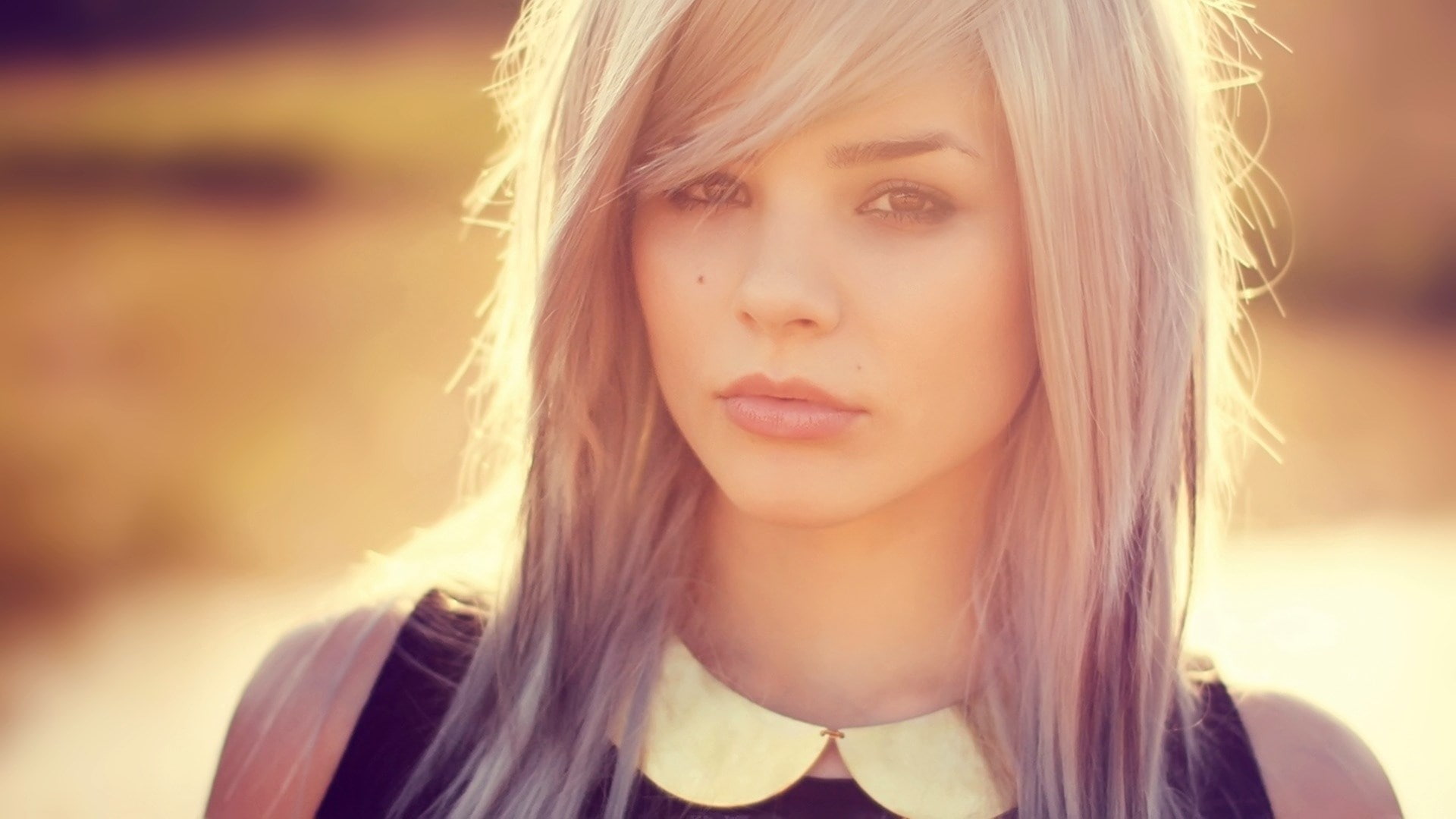 beautiful people, outdoors, blond hair, long hair, hairstyle, headshot, human hair, young women, close-up, 1080P, human face, front view, one person, beautiful woman, HD Wallpaper