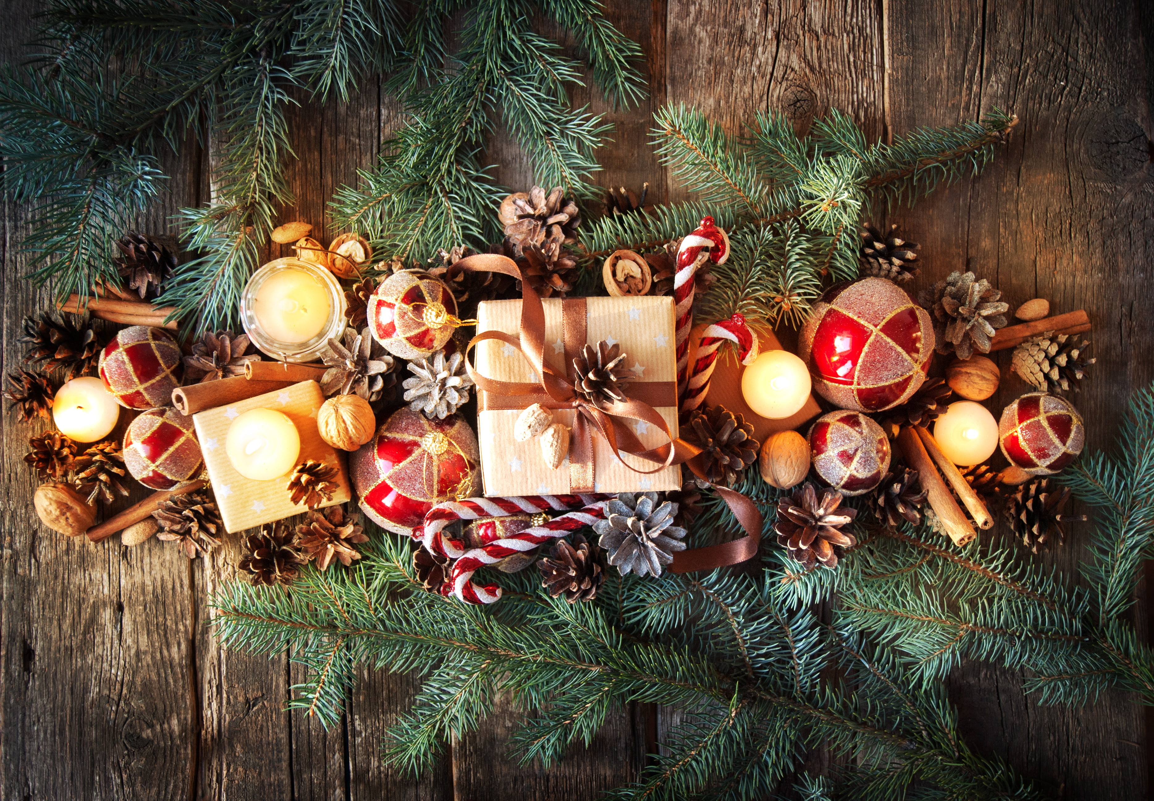 Christmas ornaments, 2K, holiday, Christmas, HD Wallpaper