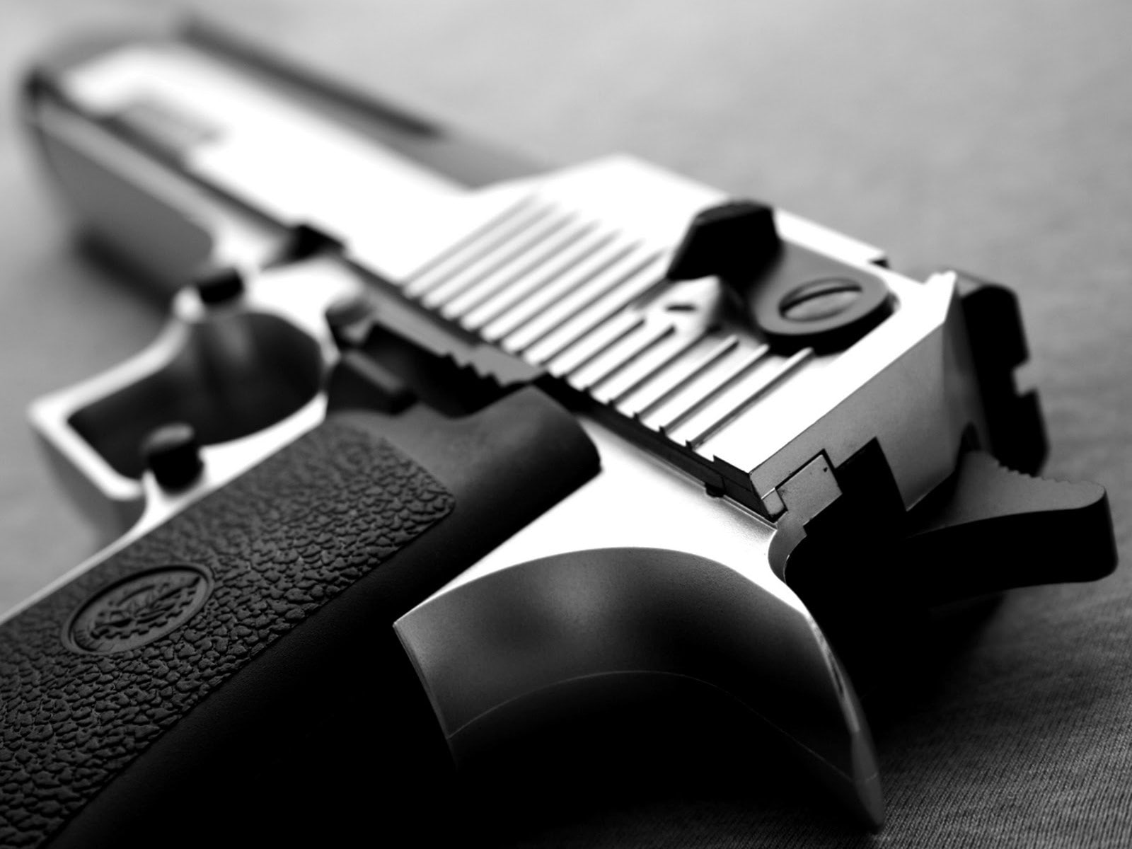 720P, social issues, weapon, security, no people, indoors, still life, ammunition, gun, arts culture and entertainment, close-up, technology, metal, sign, HD Wallpaper