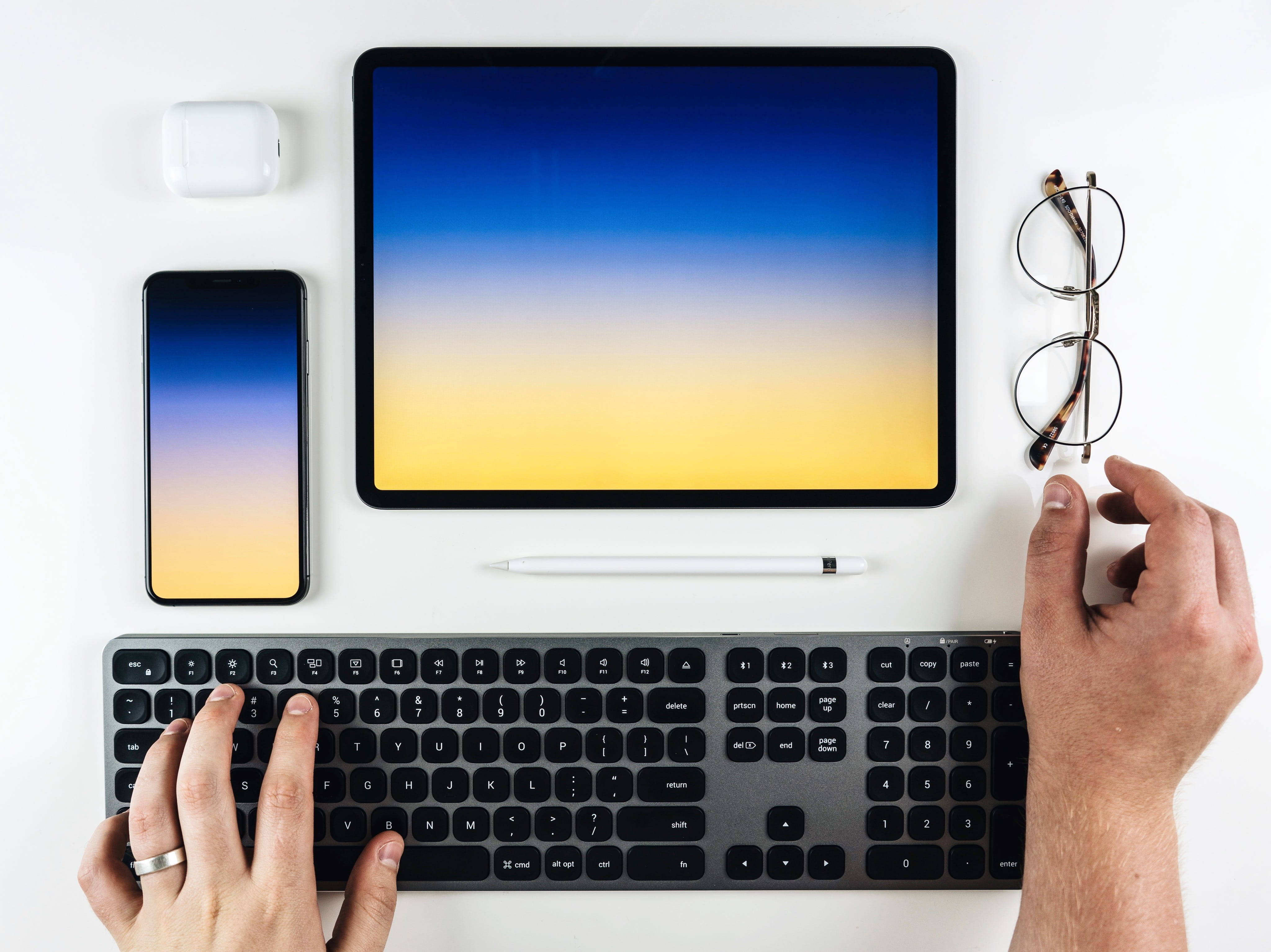 internet, computer, computer keyboard, indoors, computer monitor, communication, body part, laptop, one person, finger, ipad, technology, wireless technology, HD Wallpaper