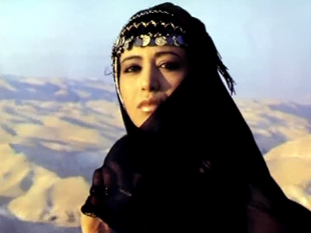 Arabic, hd, photography, sands, art, bedouin, 480P, abstract, desert, rose, Ofra Haza, beauty, HD Wallpaper