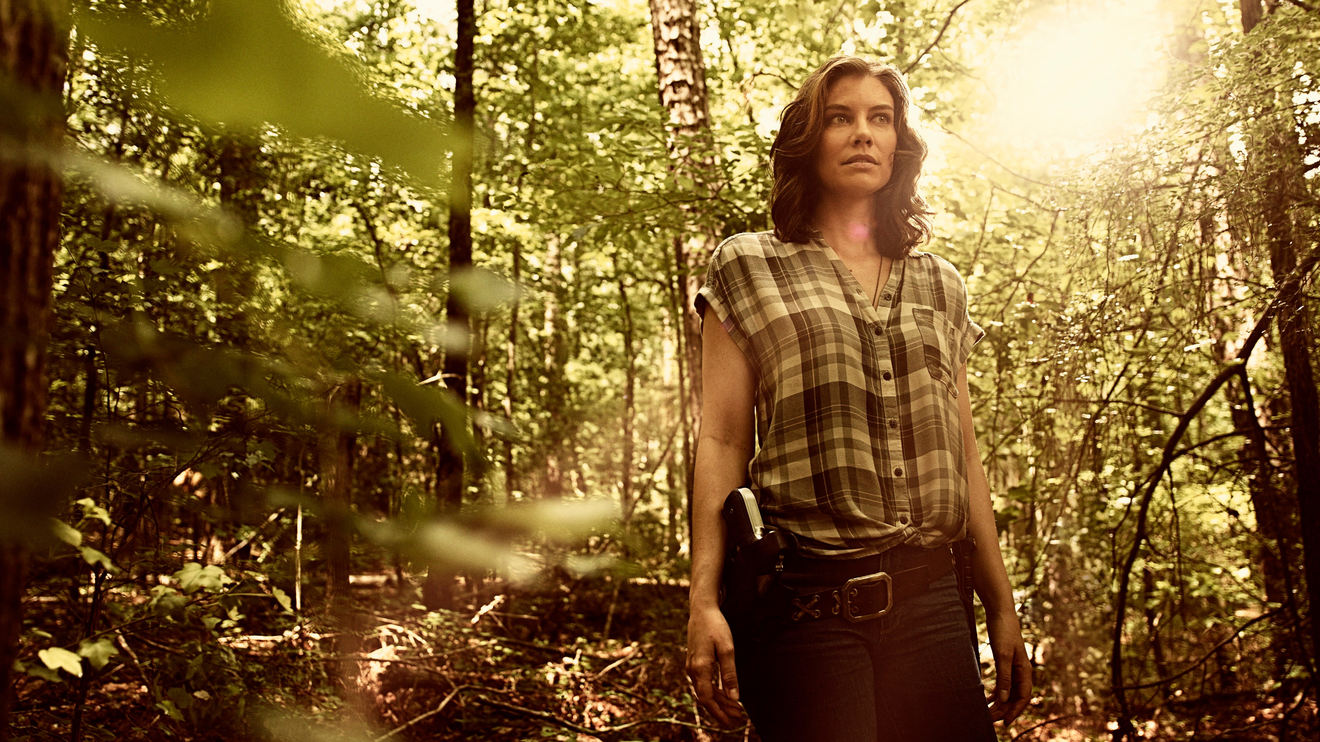 woodland, nature, contemplation, leisure activity, forest, outdoors, k, plaid shirt, sunlight, growth, checked pattern, young adult, Dead, 4K, lifestyles, HD Wallpaper