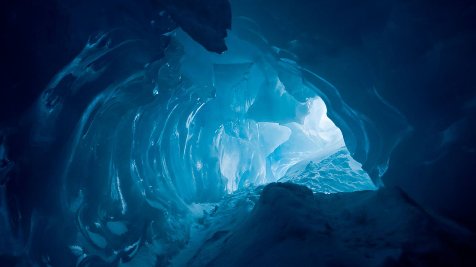 beauty in nature, no people, melting, water, underwater, 720P, marine, motion, blue, sea, caves, iceberg - ice formation, close-up, undersea, snow, frozen, HD Wallpaper