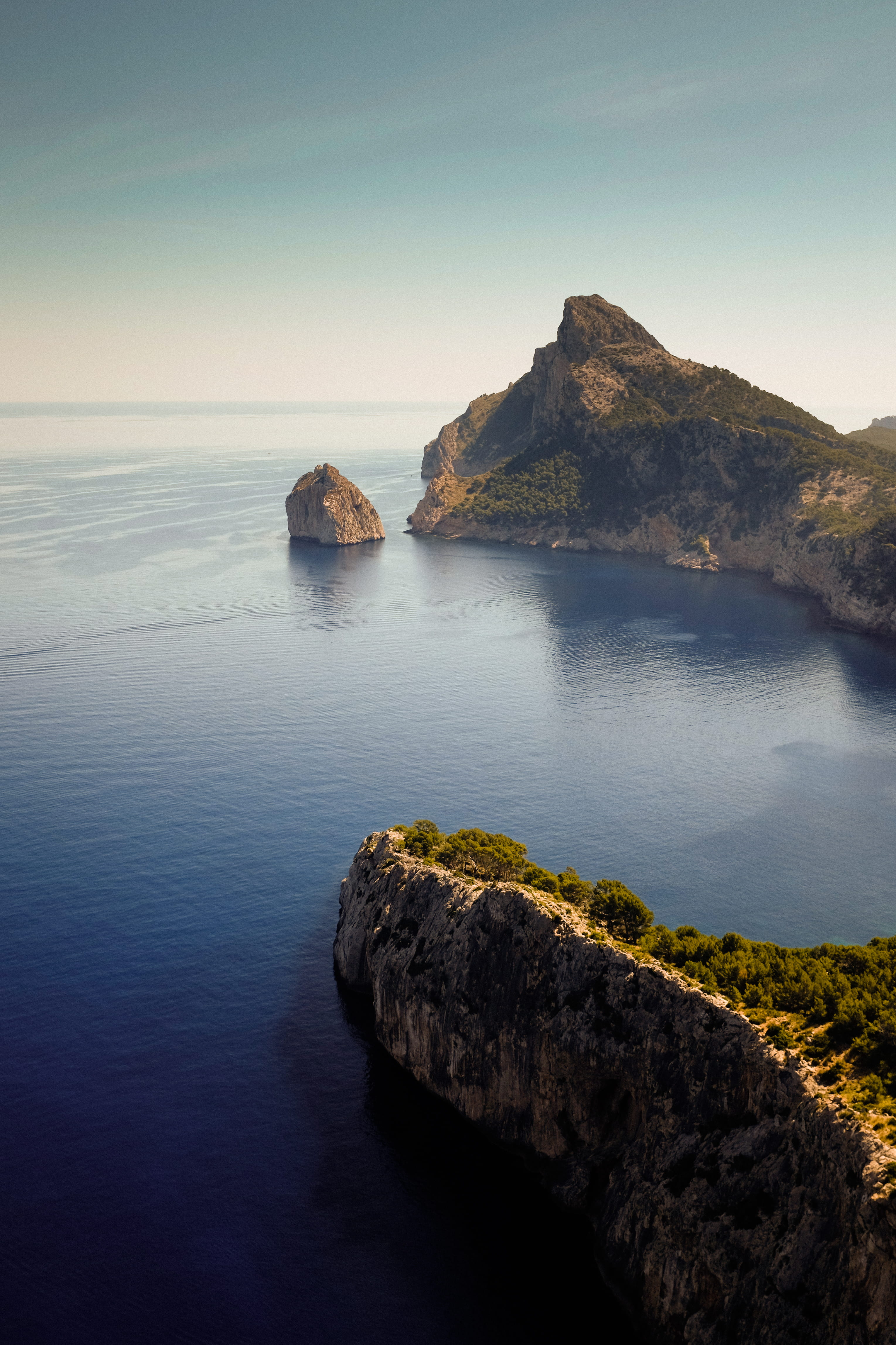 mallorca, day, no people, sea, water, solid, rock formation, stack rock, rock, clear sky, blue, formentor, spain, majorca, 4K, tranquil scene, land, horizon over water, Phone HD Wallpaper