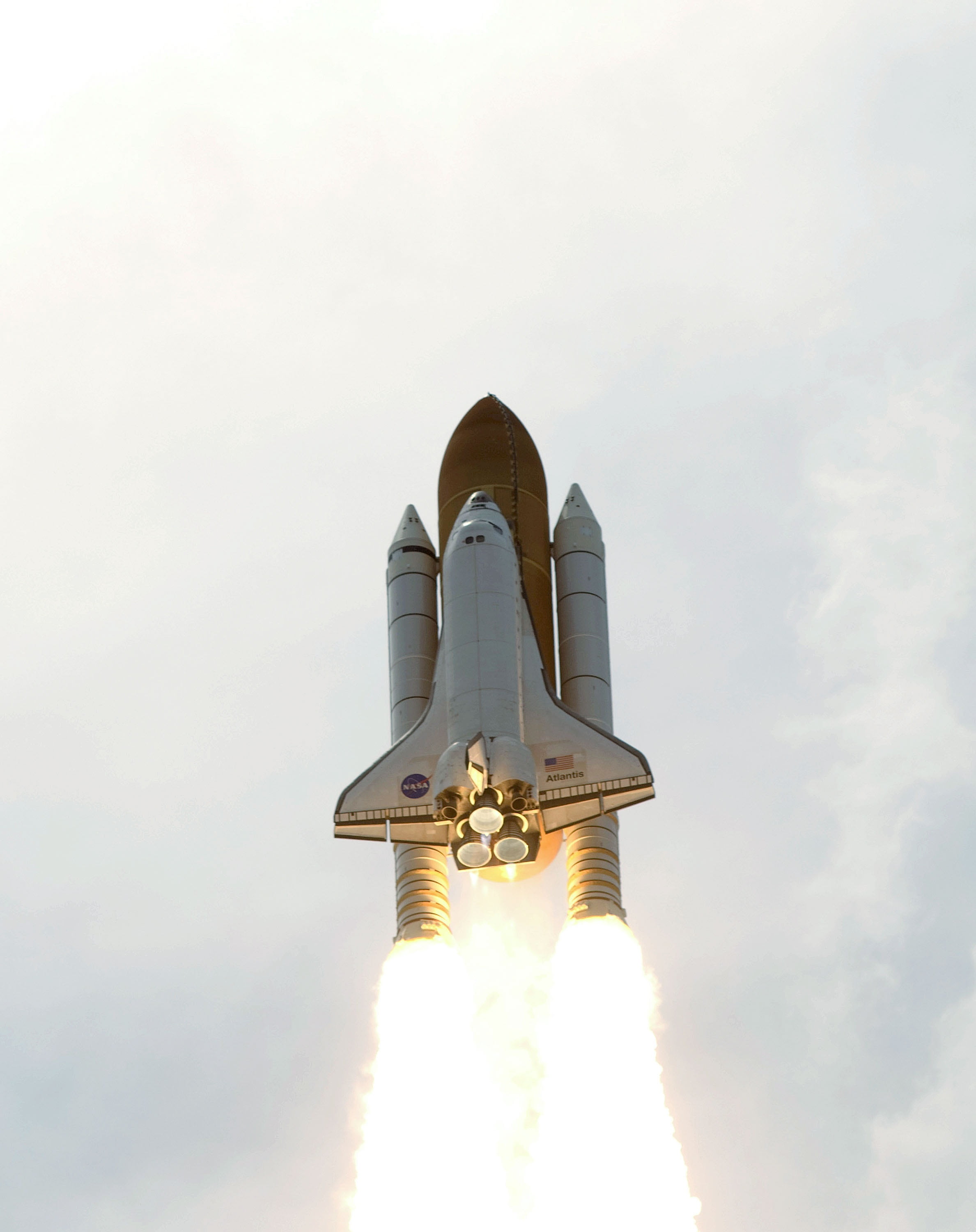 plane, rocket, transportation, orbit, exploration, no people, outdoors, 2K, sunlight, sky, day, journey, astronauts, air, nature, copy space, launching, Phone HD Wallpaper