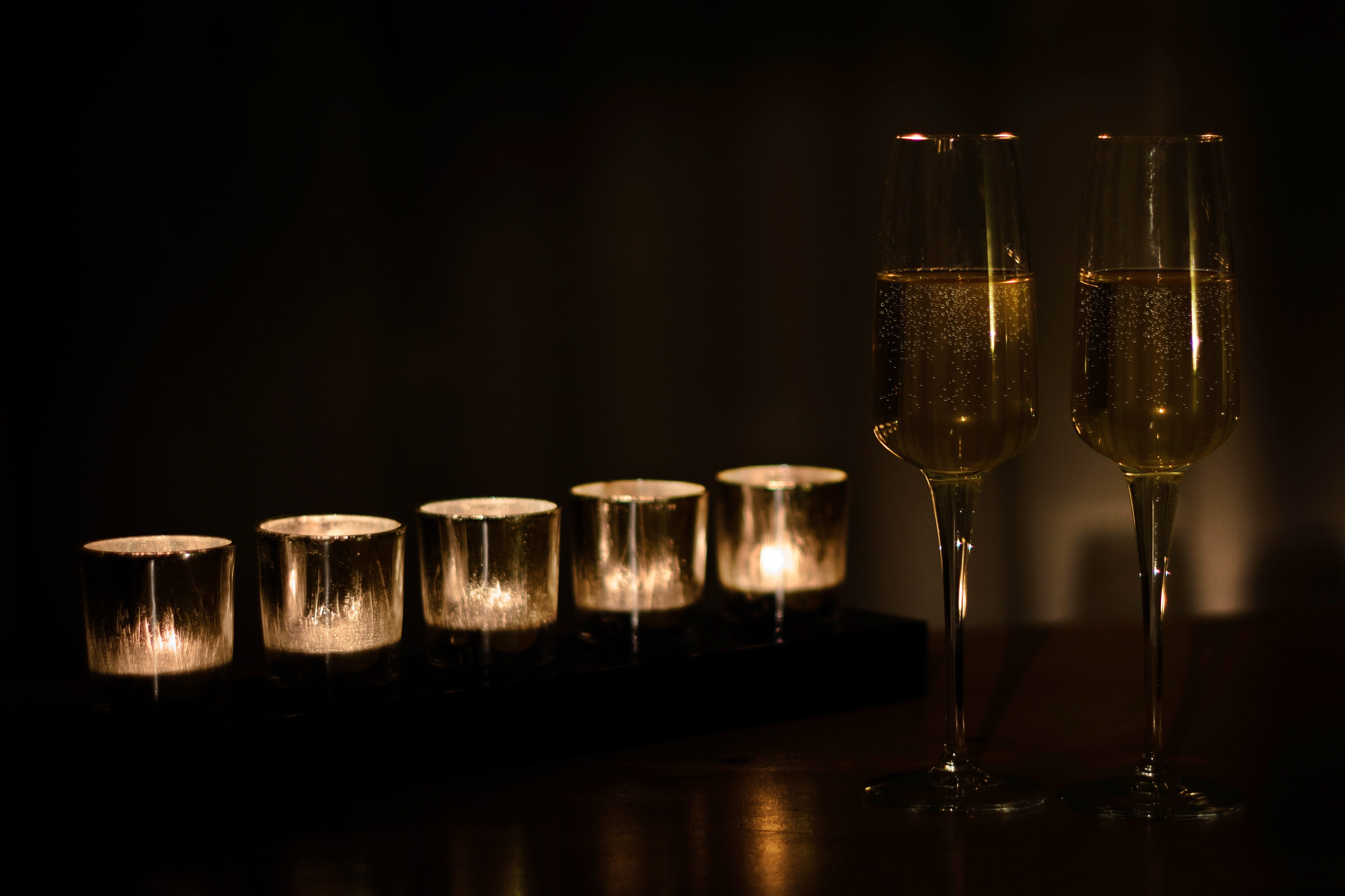 fizz, still life, to party, dark, wineglass, luxury, 4K, refreshment, glass, specially, santé, stock, wedding, opportunity, photo, holiday, enjoyable, HD Wallpaper