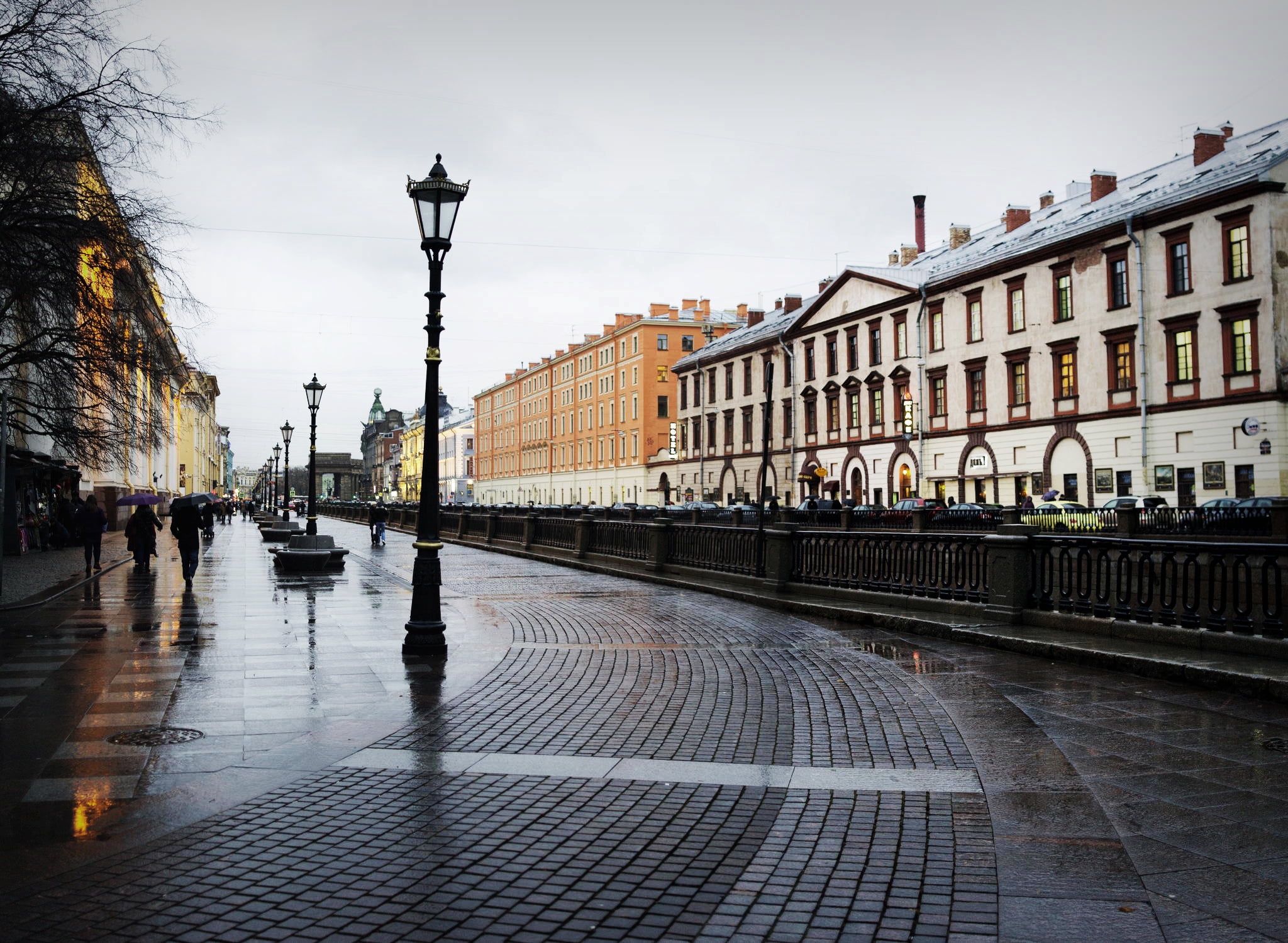 night, travel Destinations, europe, town, wet, sky, transportation, urban Scene, old, architecture, paving stone, town Square, famous Place, cobblestone, HD Wallpaper