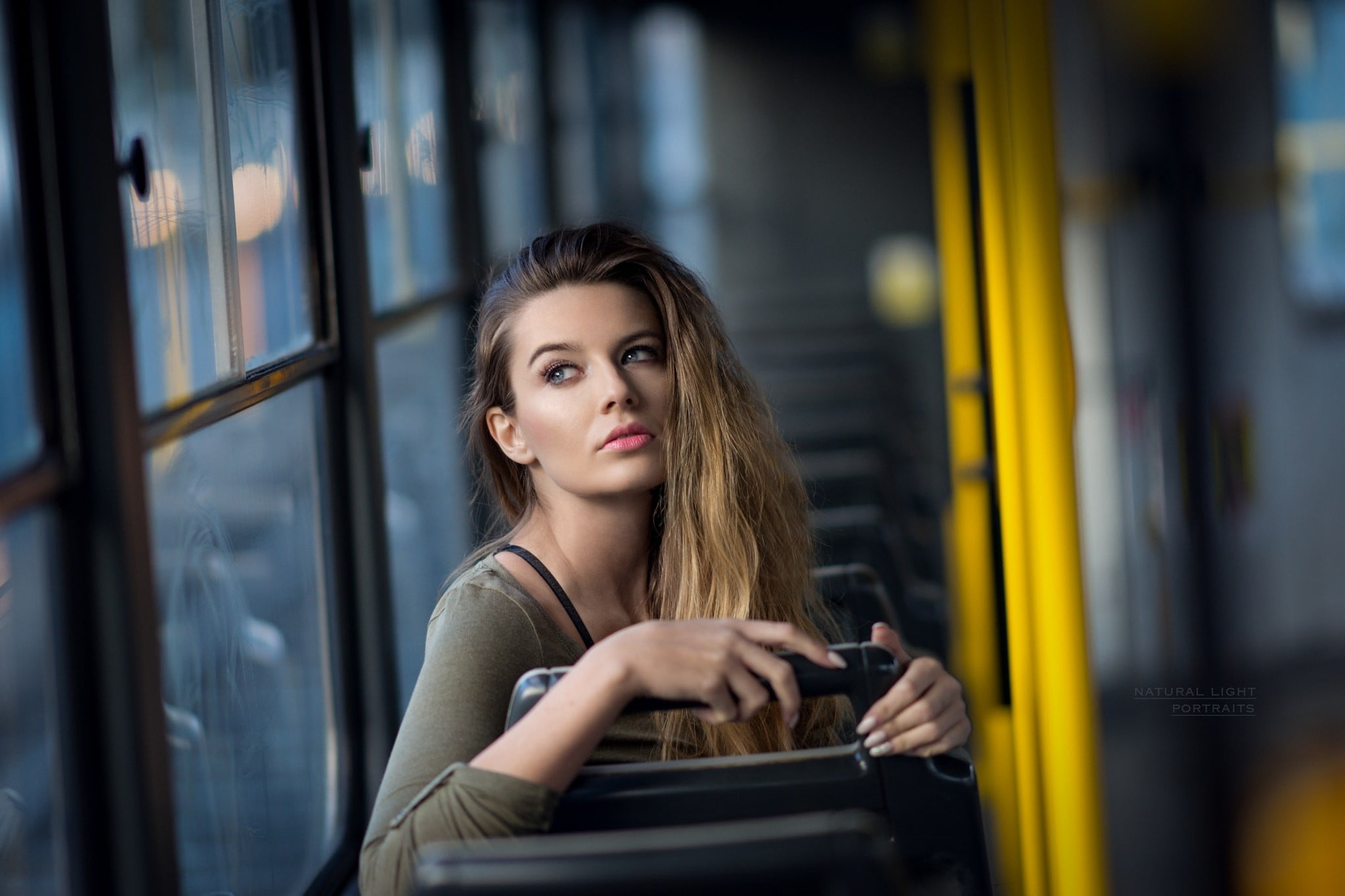 technology, looking, brown hair, hairstyle, portrait, indoors, communication, young adult, beauty, selective focus, casual clothing, one person, sitting, HD Wallpaper