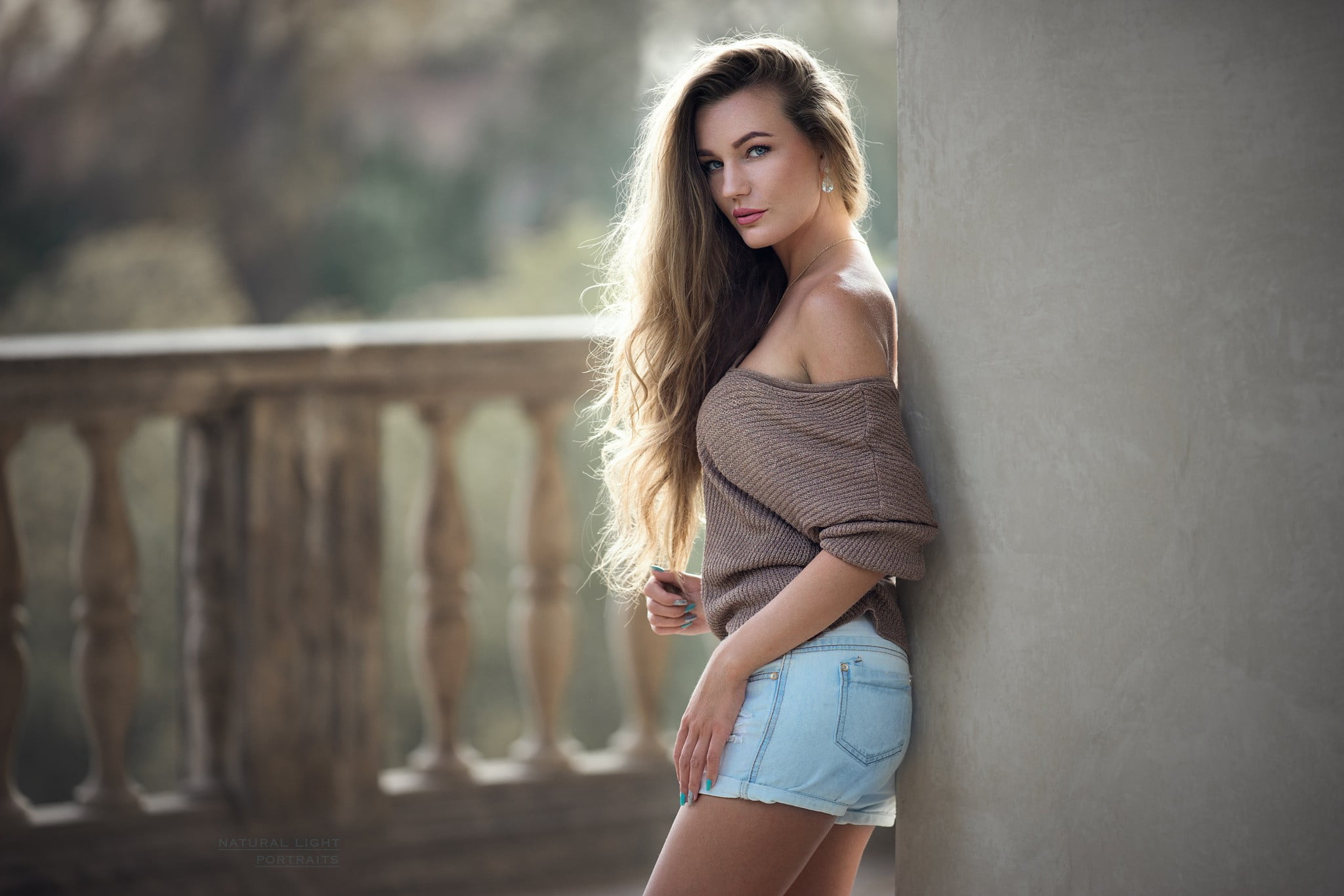 beauty, adult, beautiful woman, sunlight, three quarter length, bare shoulders, women, long hair, Robert Chrenka, hairstyle, brown hair, jean shorts, contemplation, HD Wallpaper