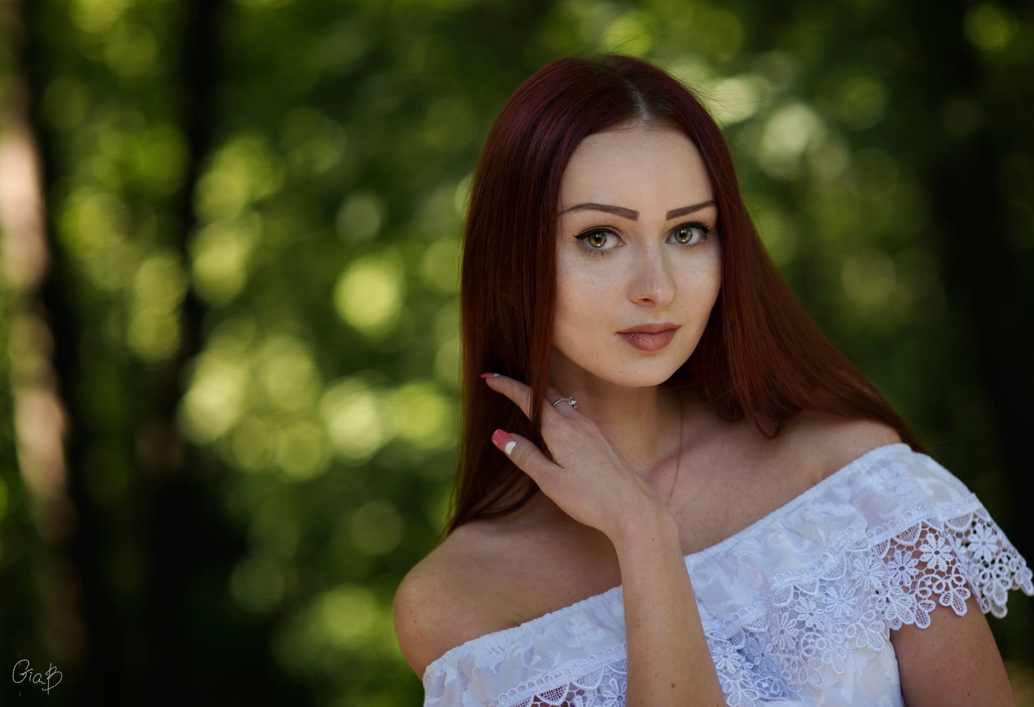 redhead, plant, women, hairstyle, tree, face, front view, outdoors, real people, beauty, Karina, Dennis Drozhzhin, headshot, adult, contemplation, portrait, HD Wallpaper