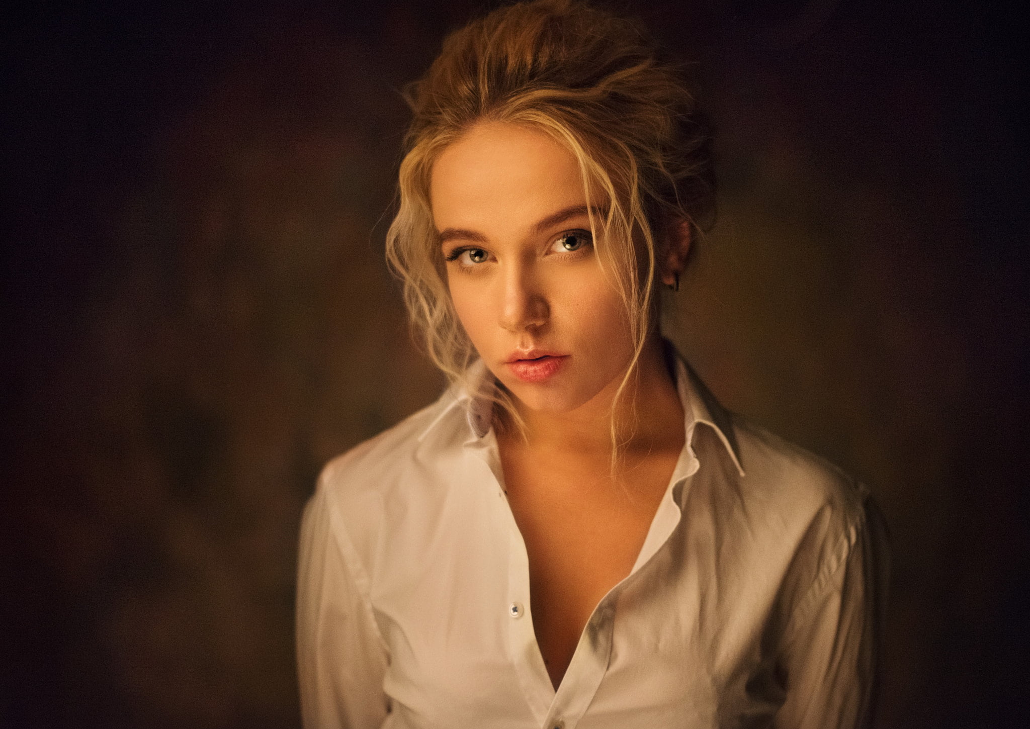 black background, indoors, front view, hairstyle, studio shot, 1080P, contemplation, Maria Popova, portrait, looking, white shirt, women, dark, young adult, HD Wallpaper