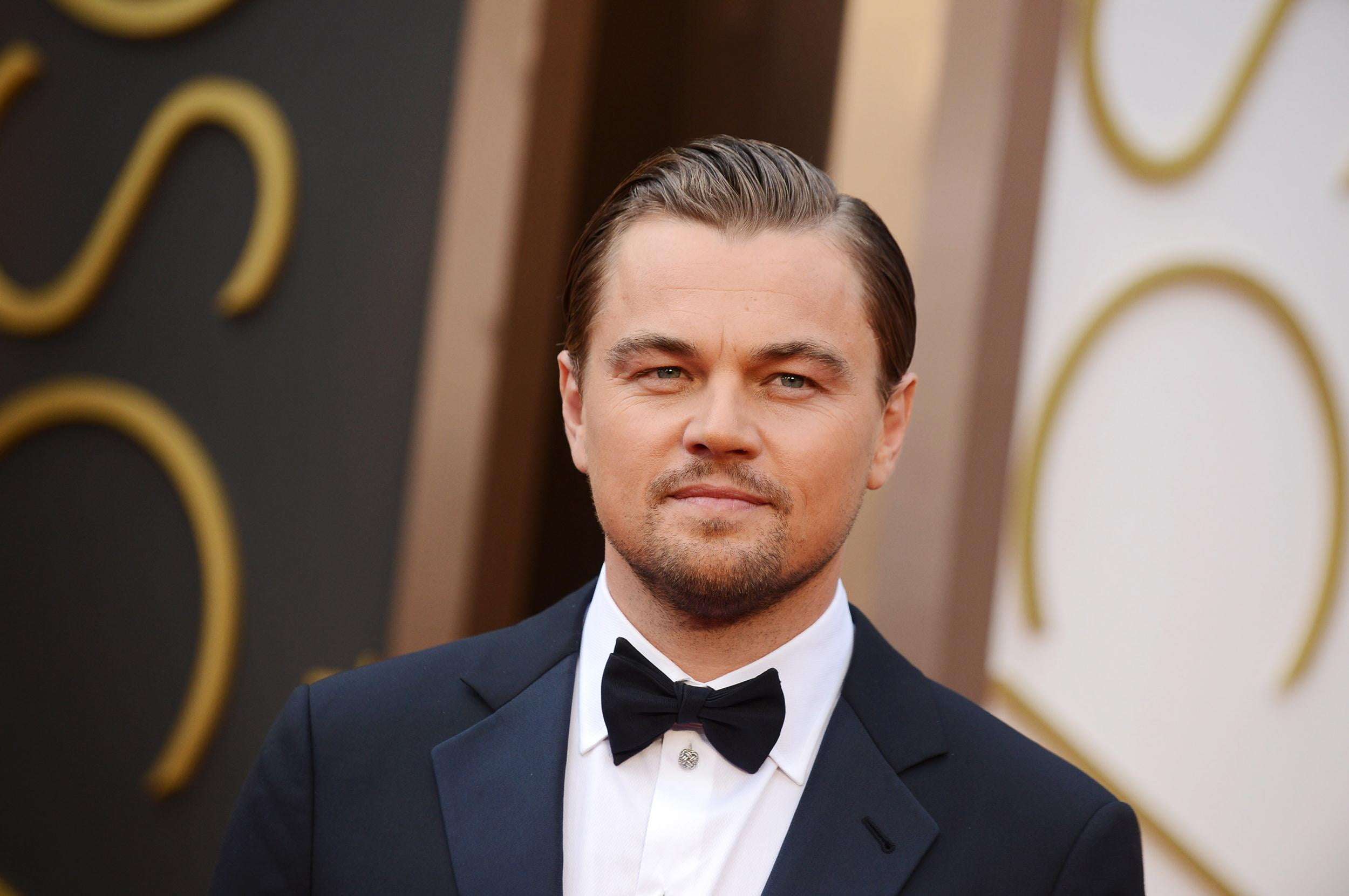 people, handsome, formalwear, bow Tie, s, man, adult, jacket, headshot, suit, mature adult, one Person, elegance, beard, luxury, actor, shirt, looking, HD Wallpaper