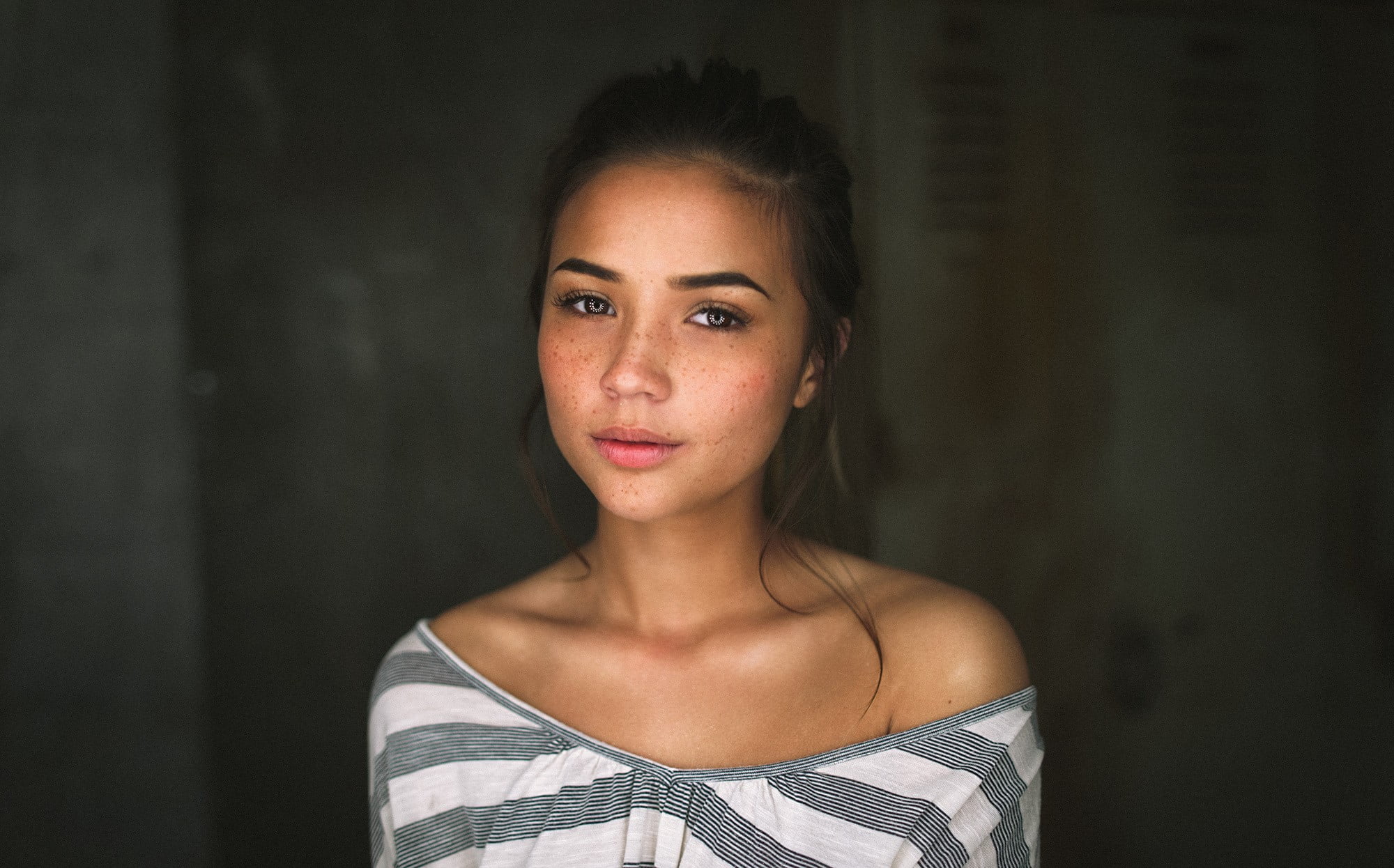 adult, cheerful, contemplation, brown Hair, adults Only, happiness, body part, ethnicity, copy Space, striped, young Women, model, fashionable, lifestyles, HD Wallpaper