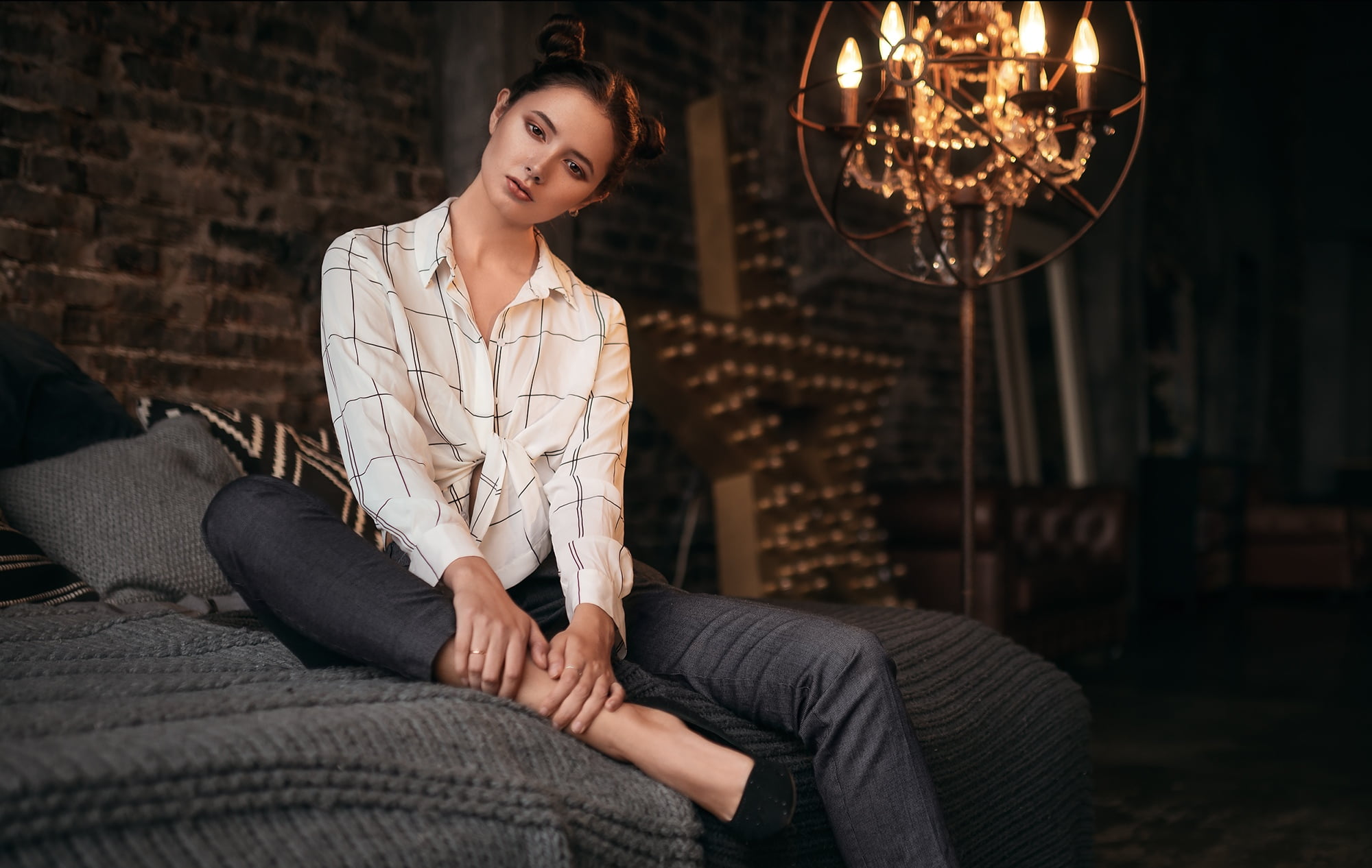 Disha Shemetova, 1080P, pants, heels, lights, brunette, model, shirt, women, bed, indoors, HD Wallpaper