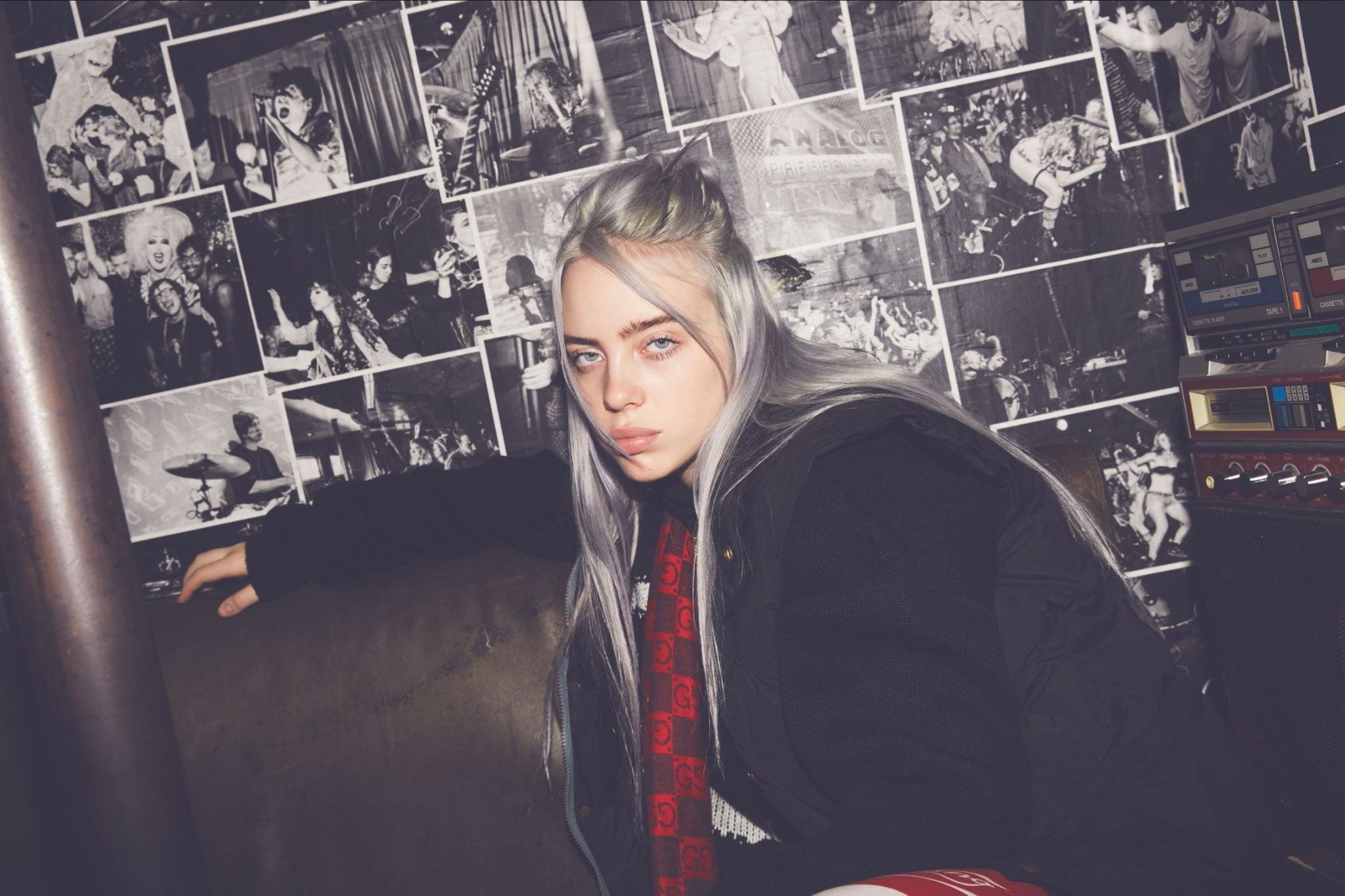 celebrity, singer, women, red, white, Billie Eilish, gray, open mouth, celebridad, 1080P, HD Wallpaper