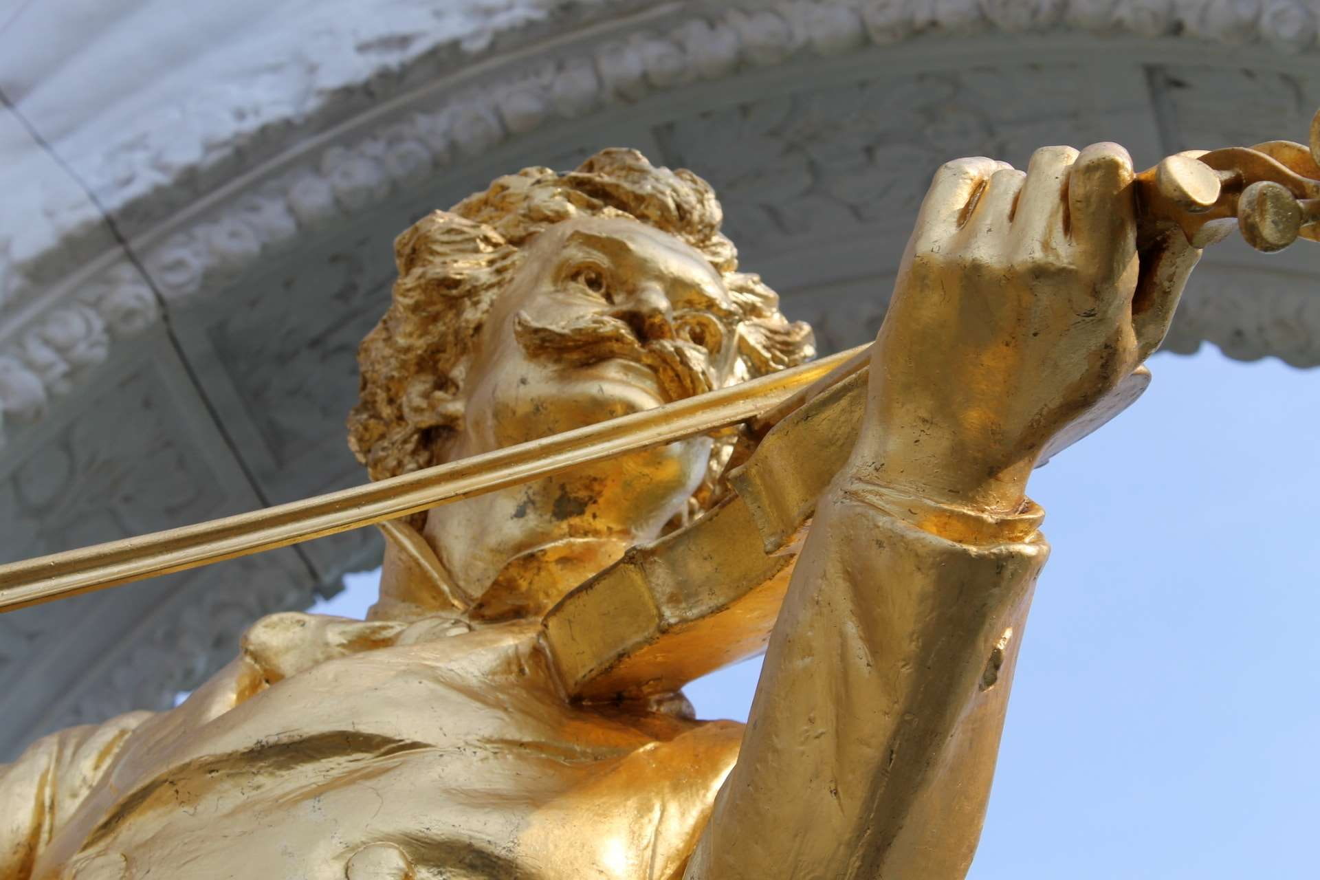 statue, sculpture, belief, no people, representation, waltz king, spirituality, the past, vienna, musician, city park, art and craft, creativity, human representation, HD Wallpaper