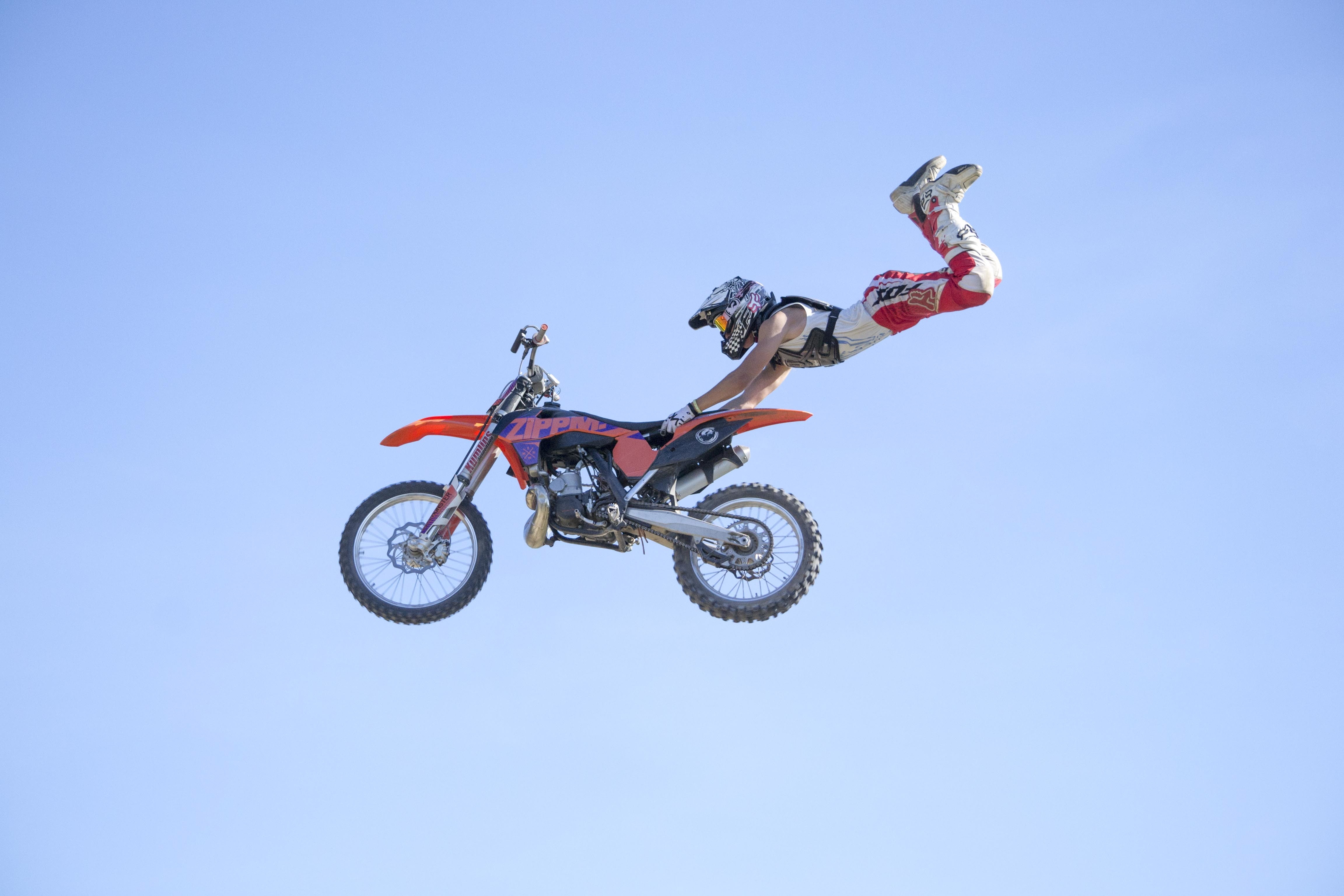 style, maneuver, extreme sports, 4K, motocross, FMX, rider, the sky, Superman Double Seat Grab, HD Wallpaper