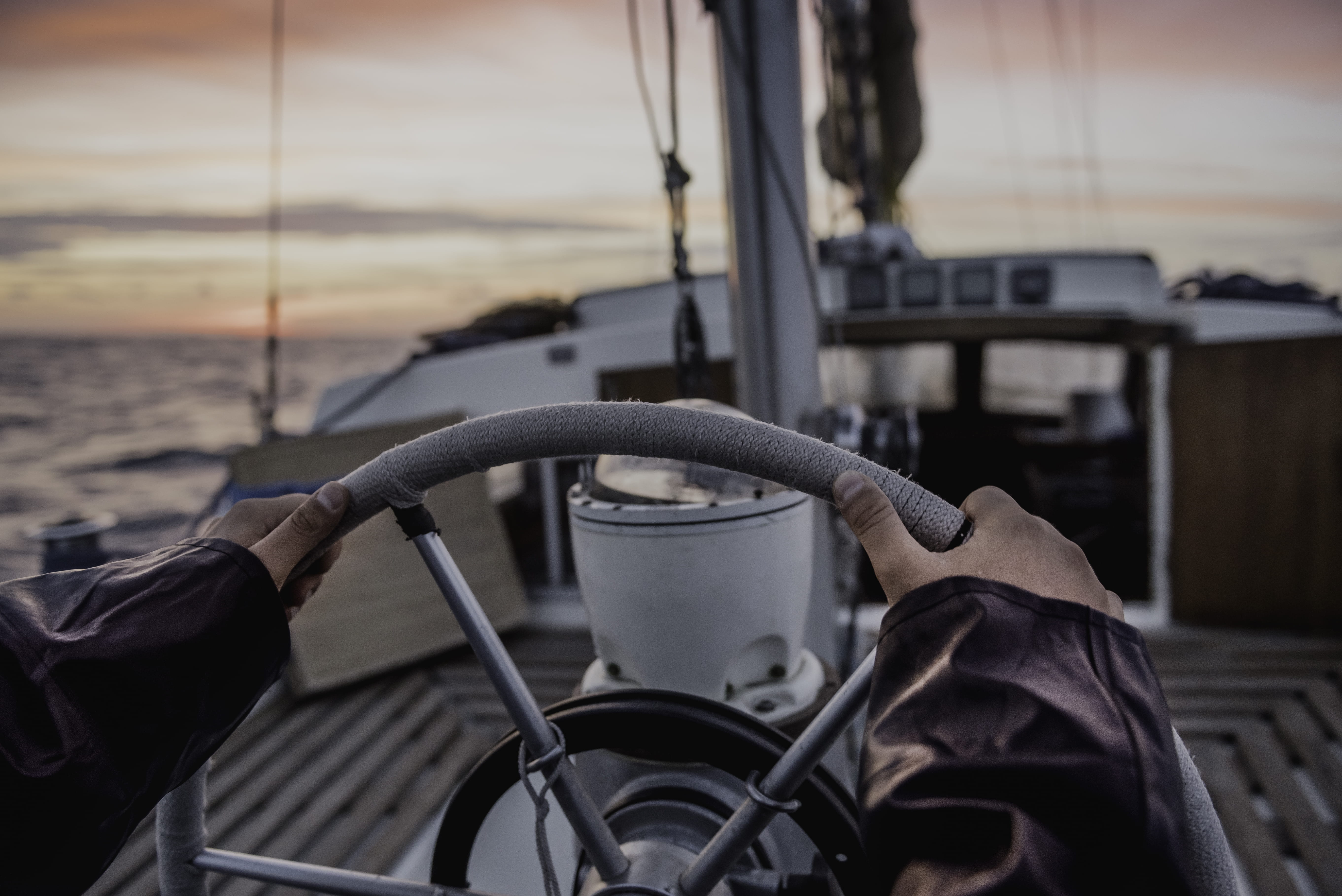 5K, control, steering, close-up, focus, water, grabbing, outdoors, mode of transportation, transportation, real people, person, seat, travel, nature, photography, HD Wallpaper