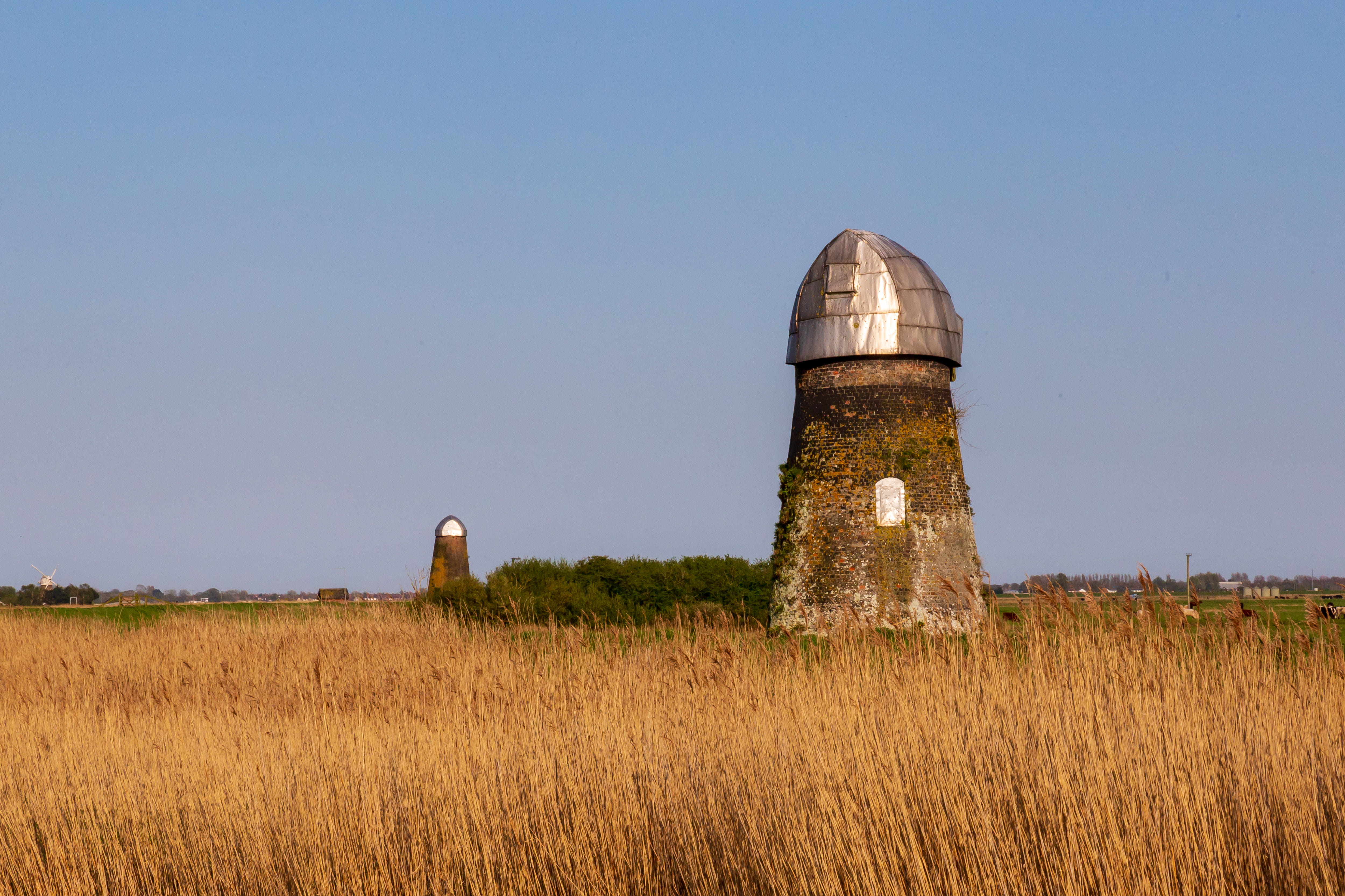 clear sky, outdoors, built structure, agriculture, the past, land, abandoned, landscape, nature, england, ruins, silo, united kingdom, grass, windmill, HD Wallpaper