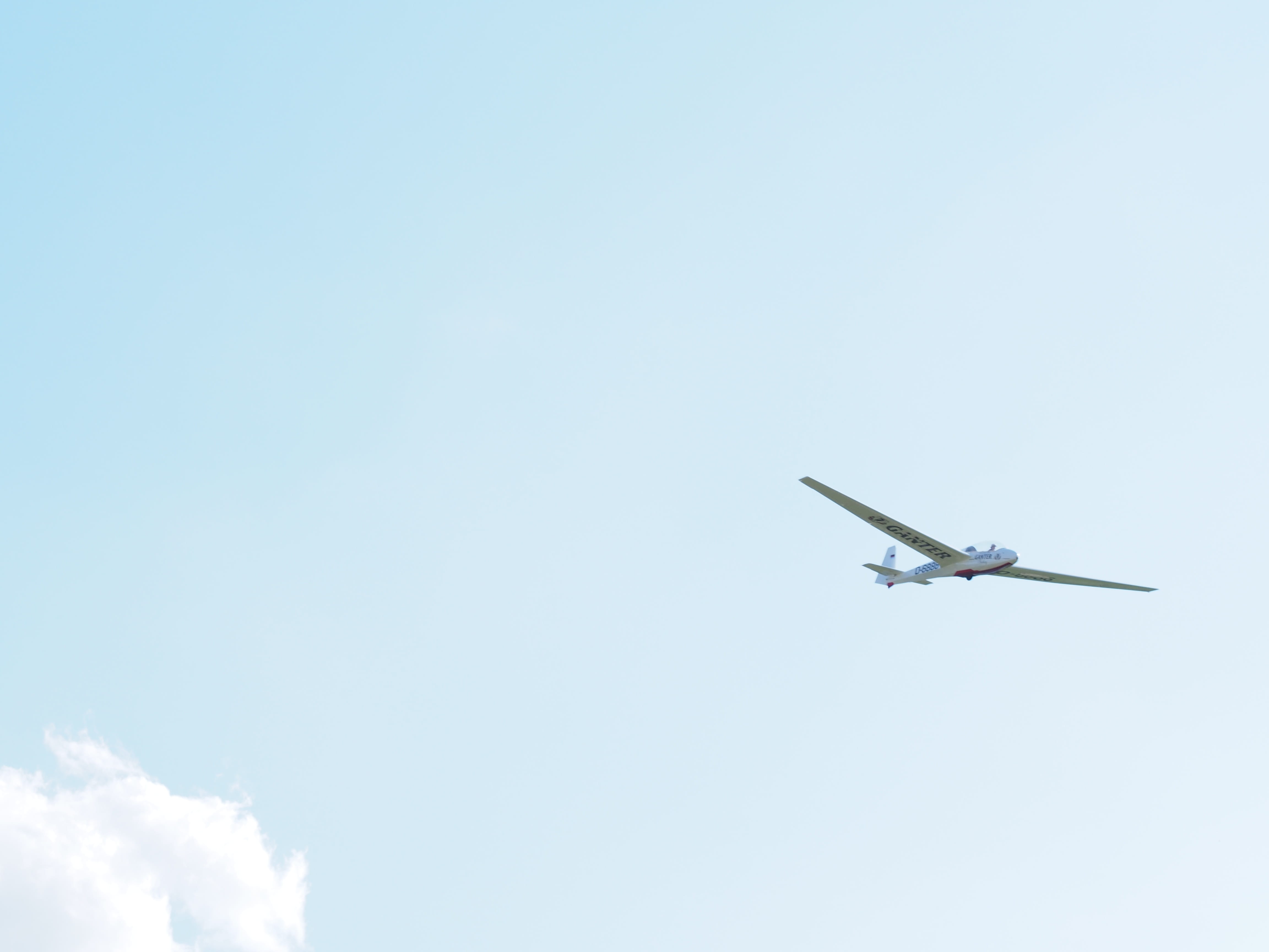 copy space, day, air, aircraft Wing, no people, wanderlust, take off, business, blue, distant, Glider Pilot, landing - Touching Down, nature, outlaw, 4K, HD Wallpaper
