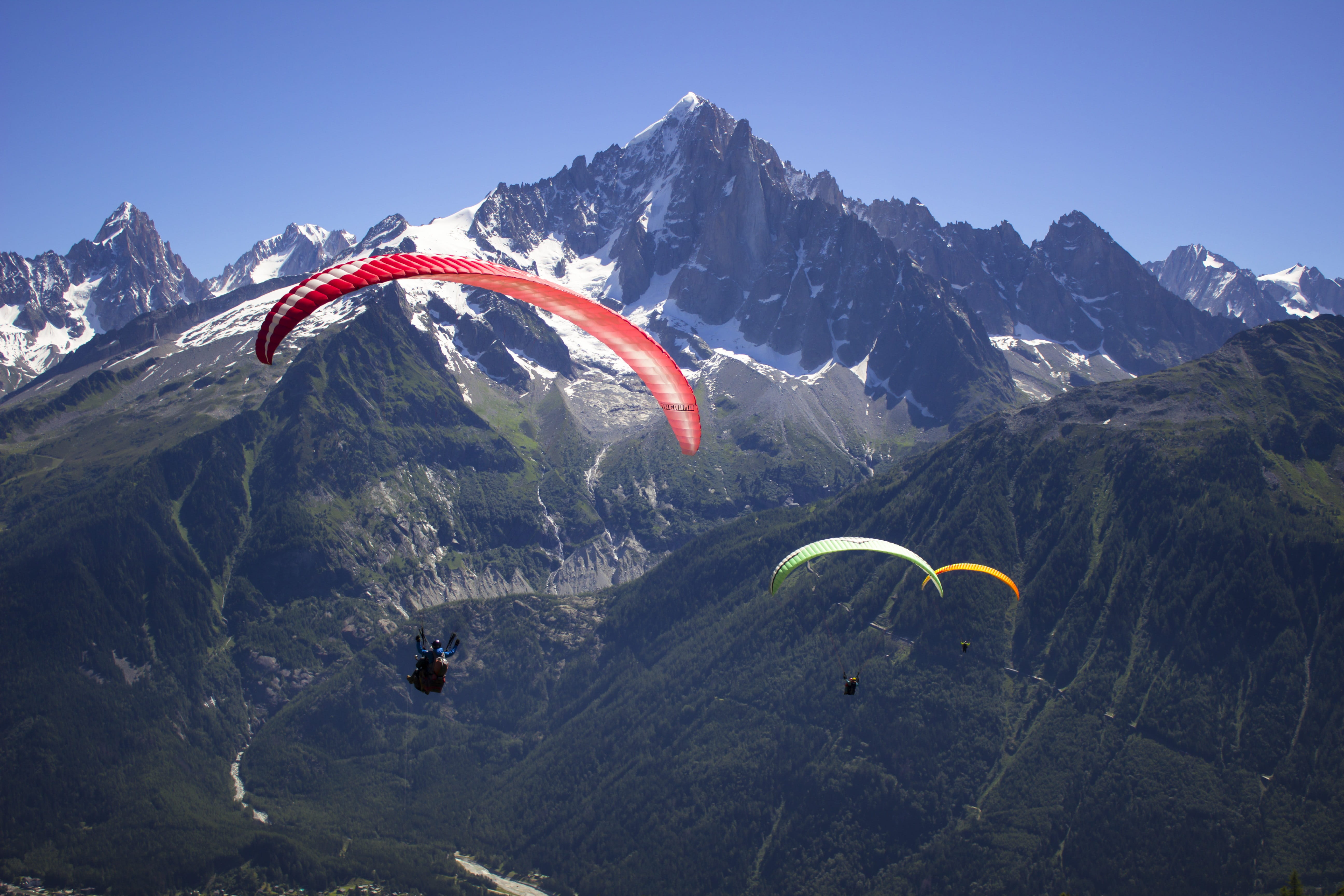 scenics, day, blue, hobby, tranquility, Paragliding, alps, summer, nature, dom, mountain Peak, glider, winter, outdoors, Sport, beauty in nature, environment, HD Wallpaper