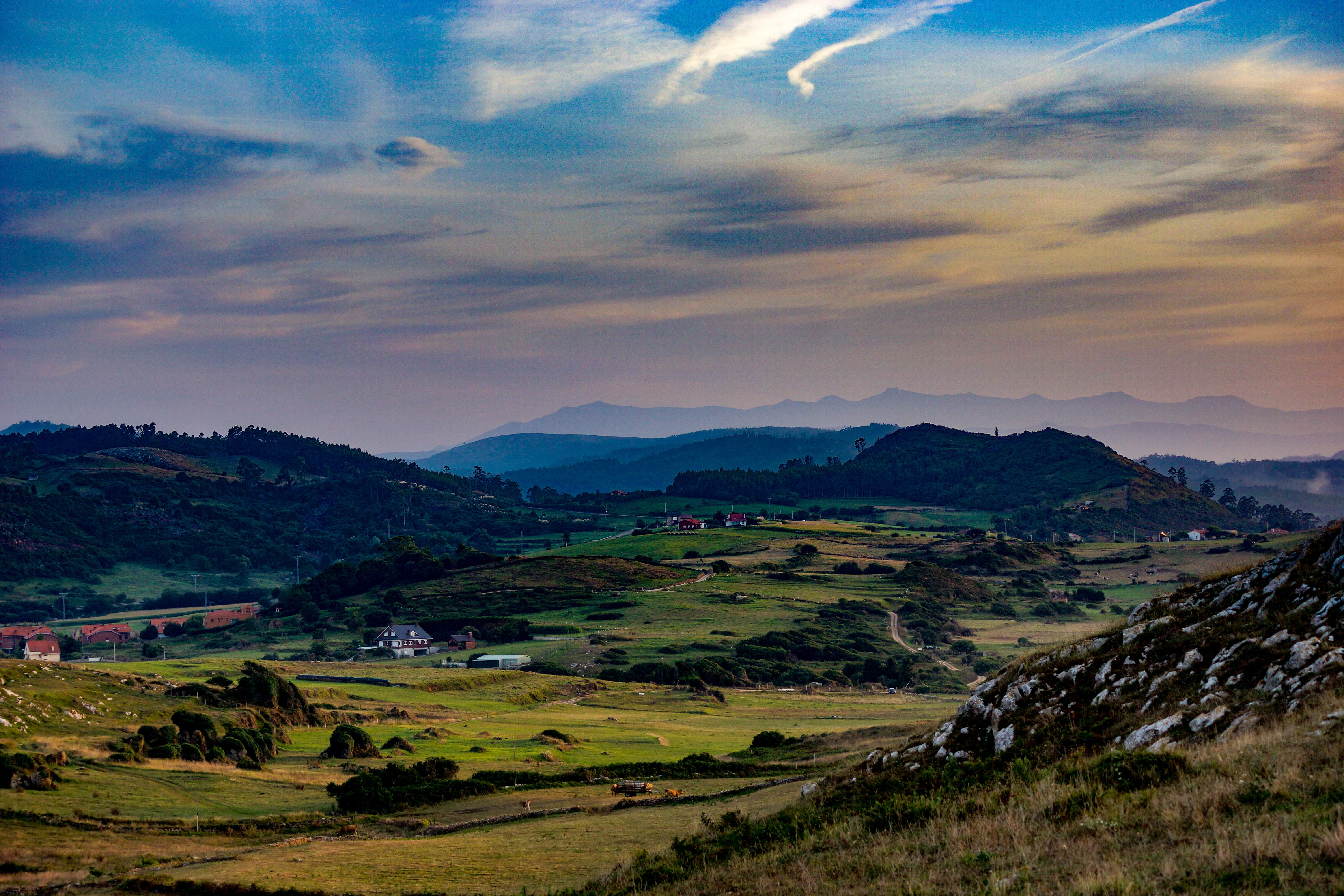 abendstimmung, tranquility, beauty in nature, idyllic, wide, oreña, hiking, land, green color, scenics - nature, cloud - sky, santillana del mar, cantabria, HD Wallpaper