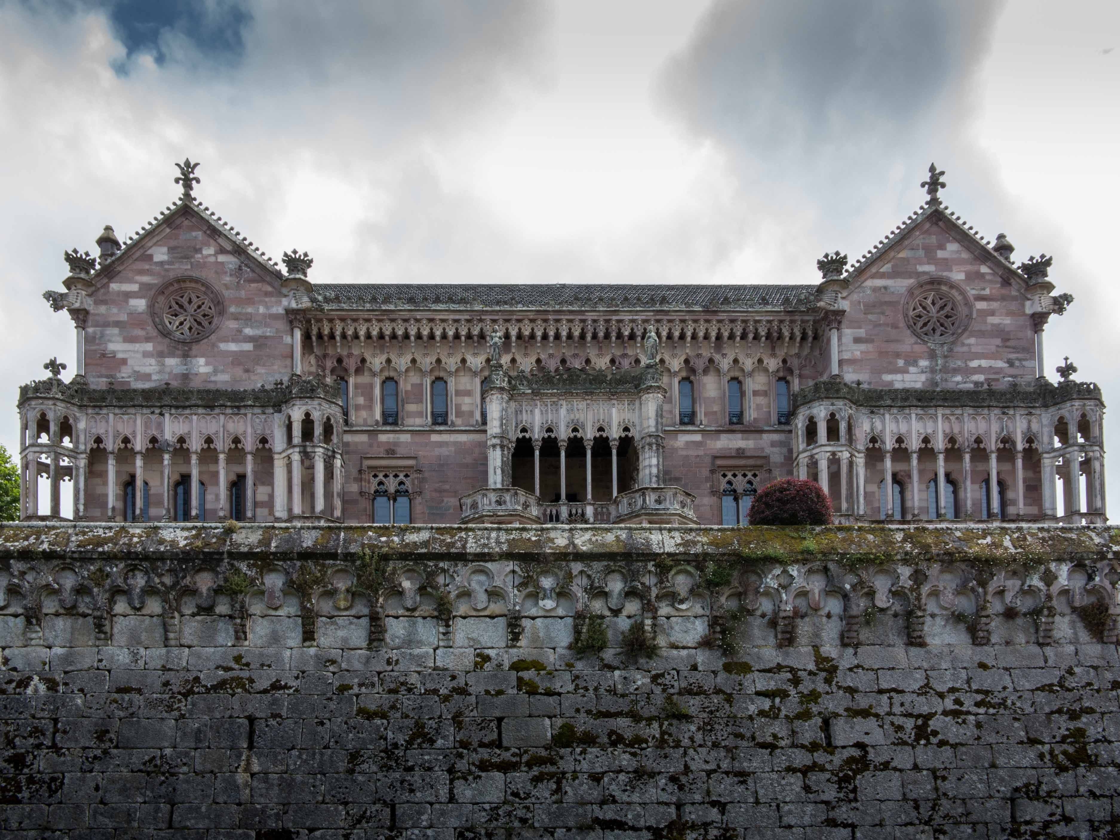 low angle view, sky, the past, travel, cantabria, architecture, day, old, outdoors, history, government, facade, quotes, ornate, city, built structure, HD Wallpaper