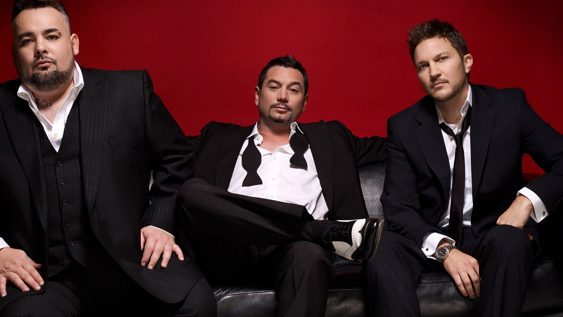 sofa, s, three quarter length, black Color, confidence, couple - Relationship, women, businessman, formalwear, 1080P, looking, young Men, fashion, fun lovin criminals, HD Wallpaper
